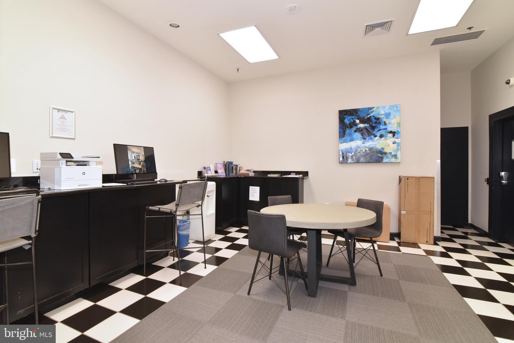 EASTVIEW AT BALLSTON METRO - Residential Lease