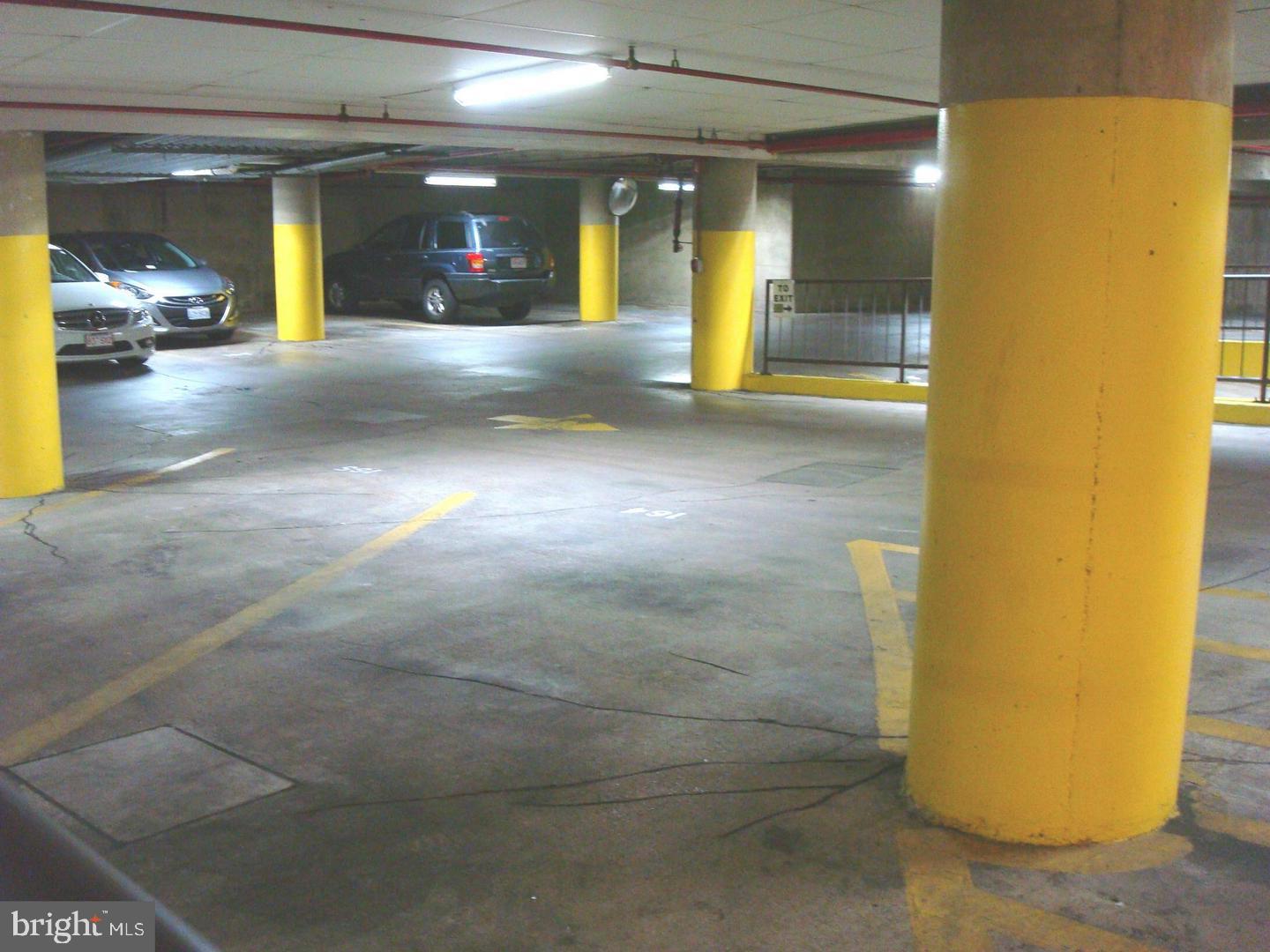 EASTVIEW AT BALLSTON METRO - Residential Lease