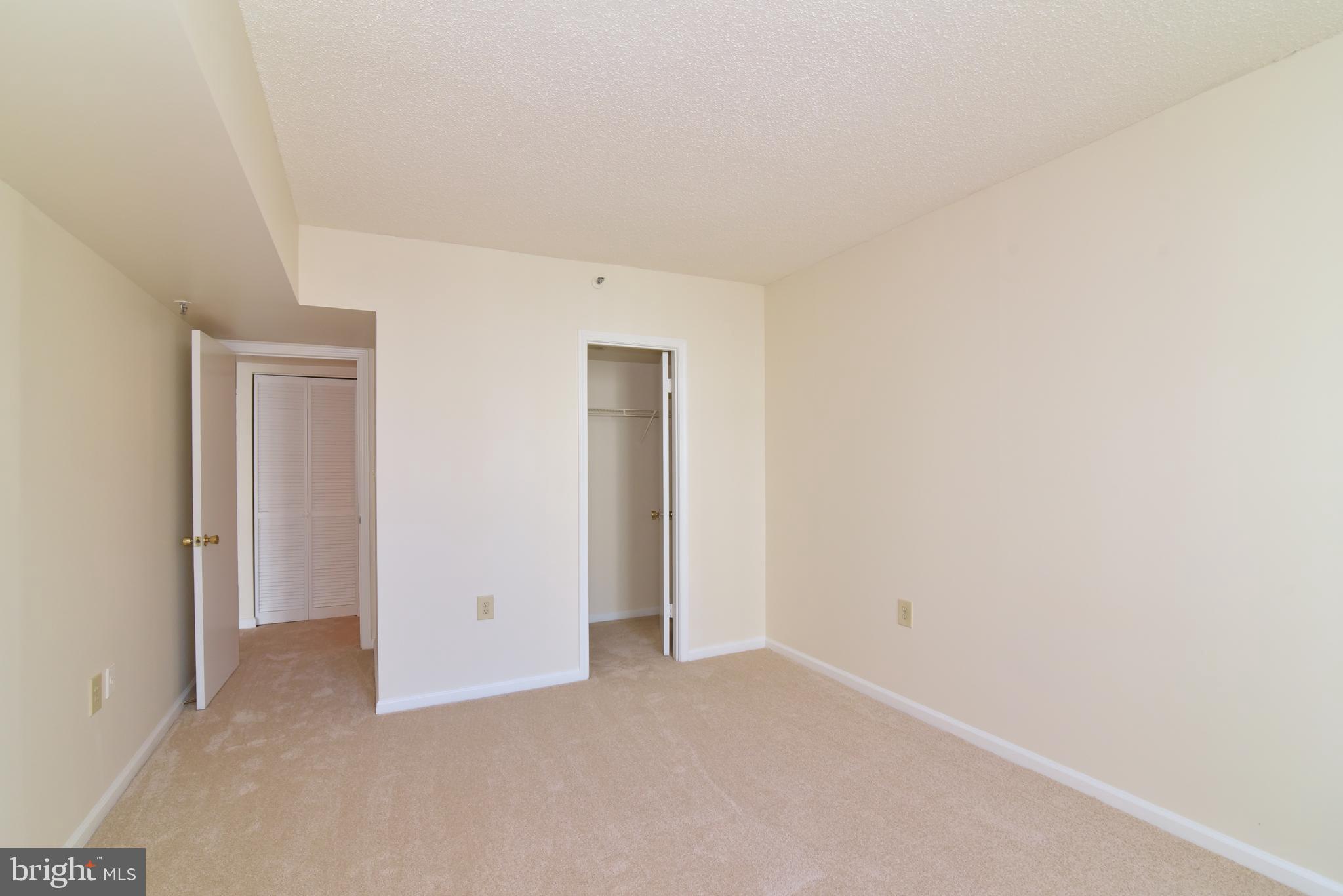 EASTVIEW AT BALLSTON METRO - Residential Lease