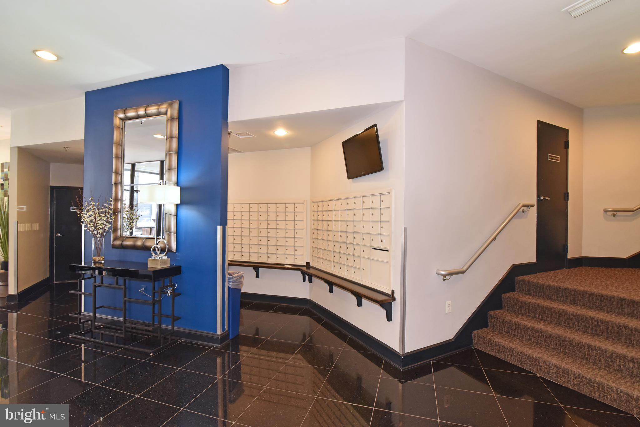 EASTVIEW AT BALLSTON METRO - Residential Lease