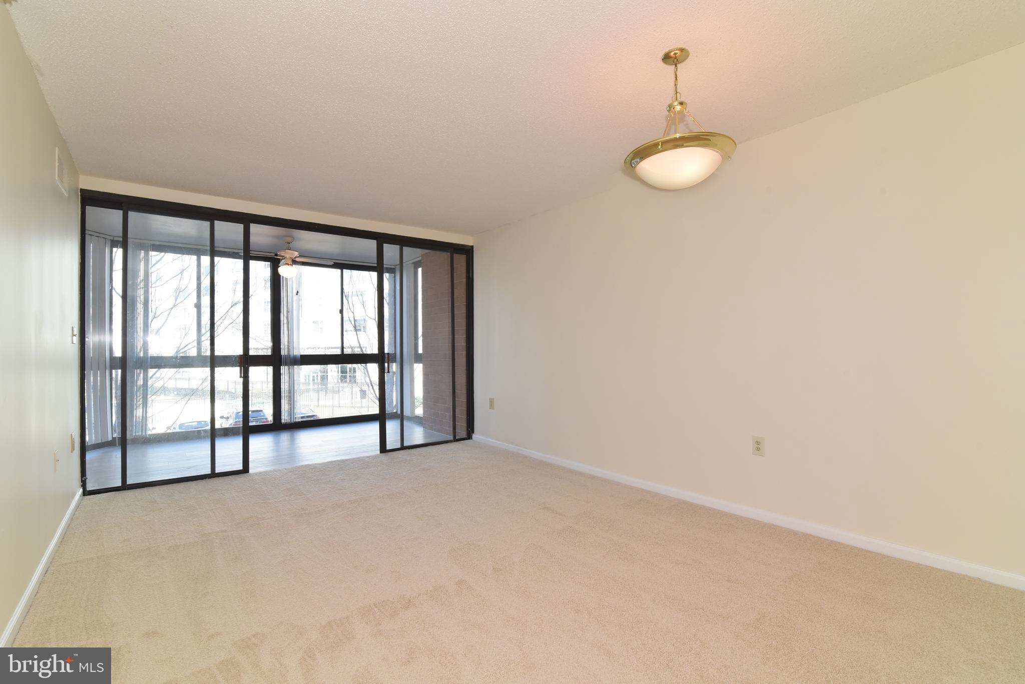 EASTVIEW AT BALLSTON METRO - Residential Lease