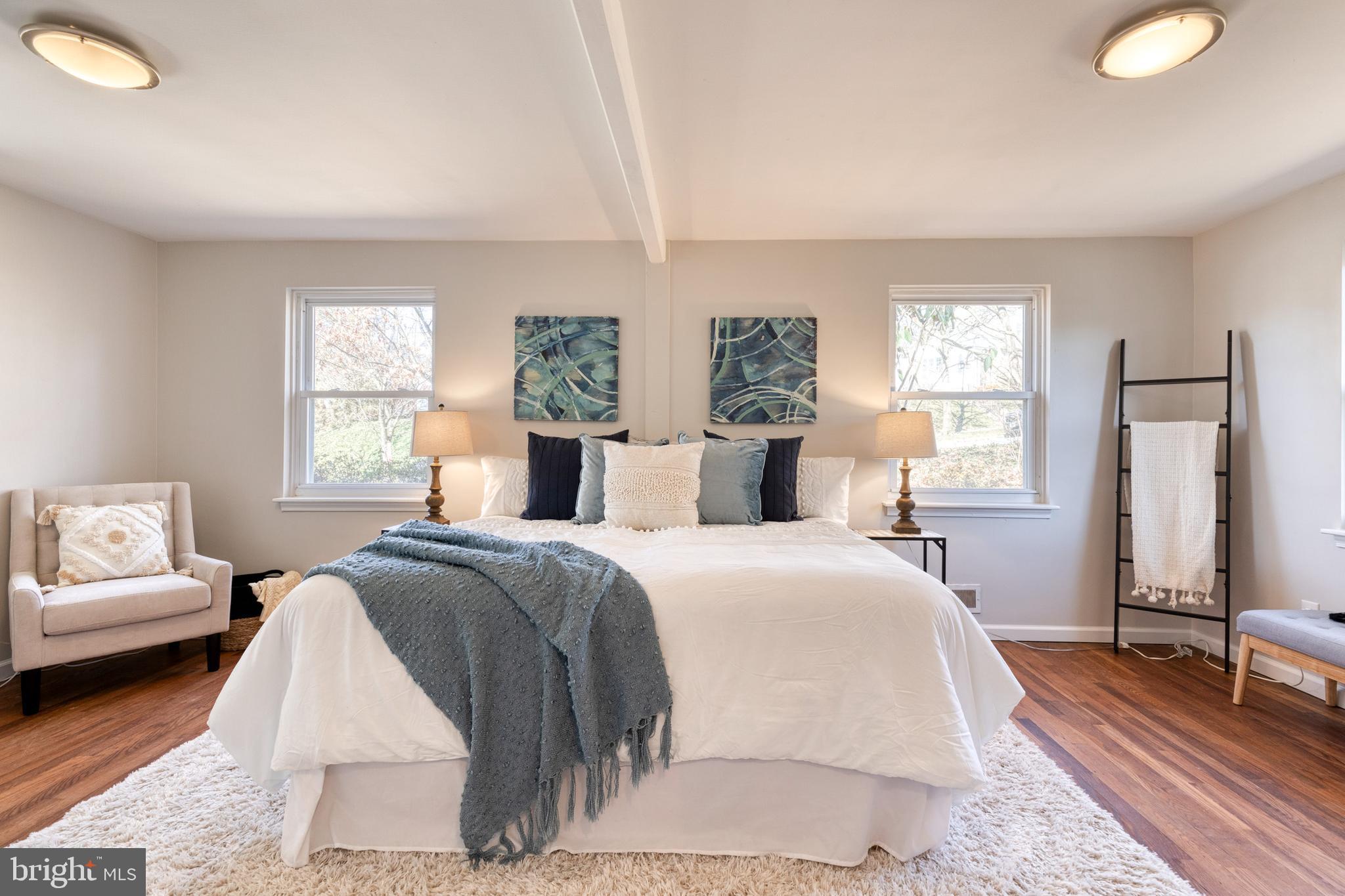 KNOLLWOOD - Residential