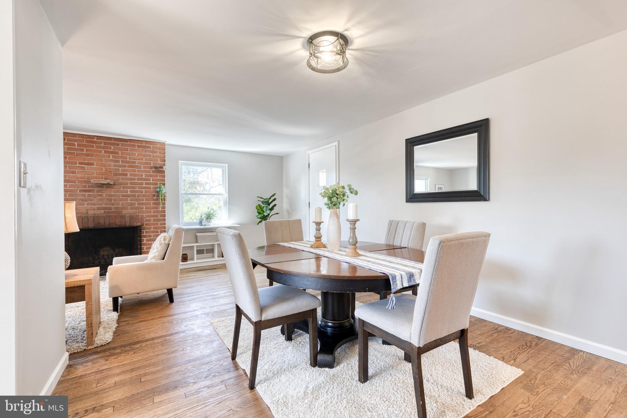 KNOLLWOOD - Residential