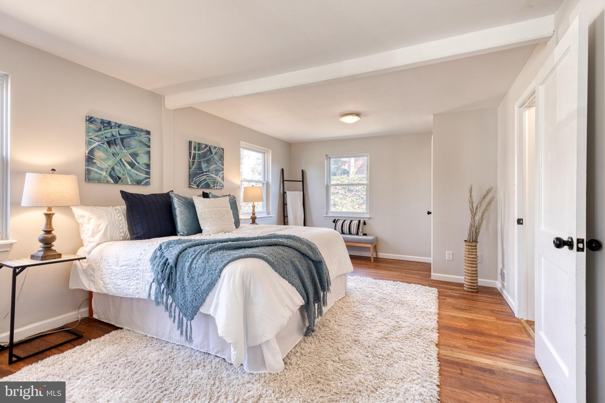 KNOLLWOOD - Residential