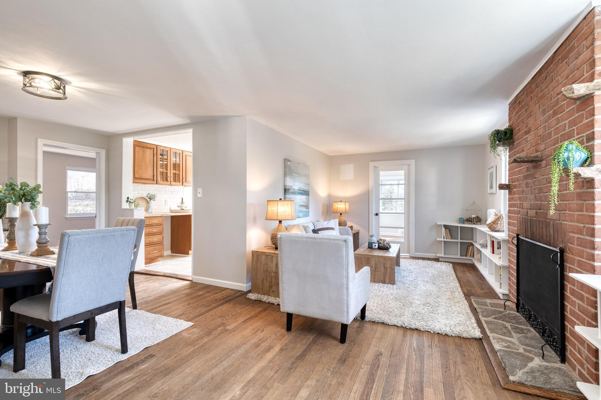 KNOLLWOOD - Residential