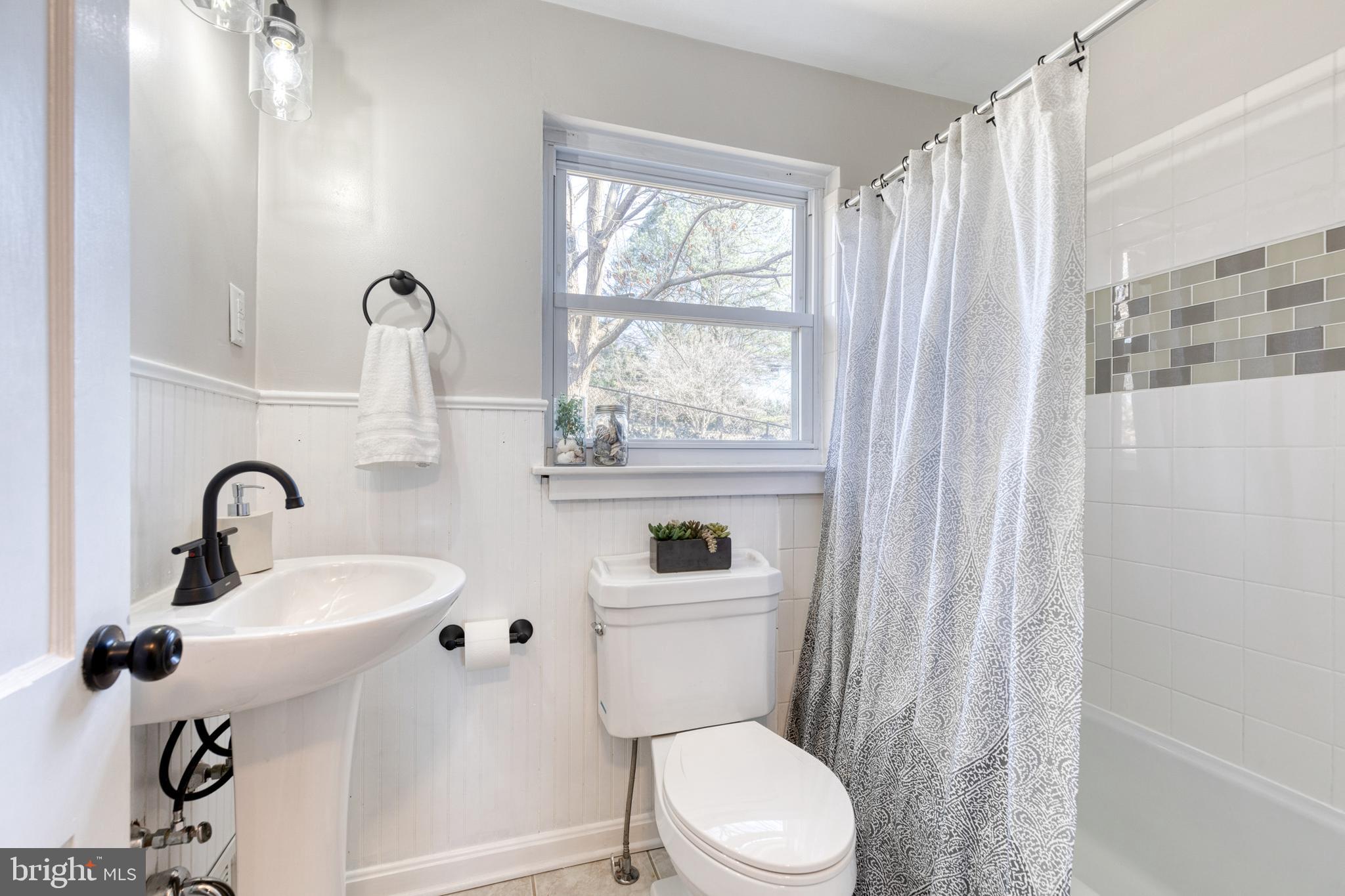 KNOLLWOOD - Residential