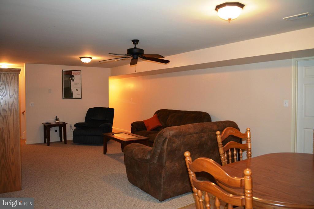 MALLARD'S POND SUB - Residential