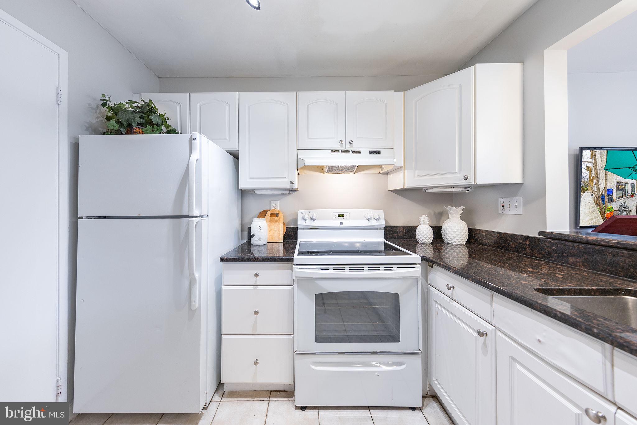 CLUBSIDE - Residential