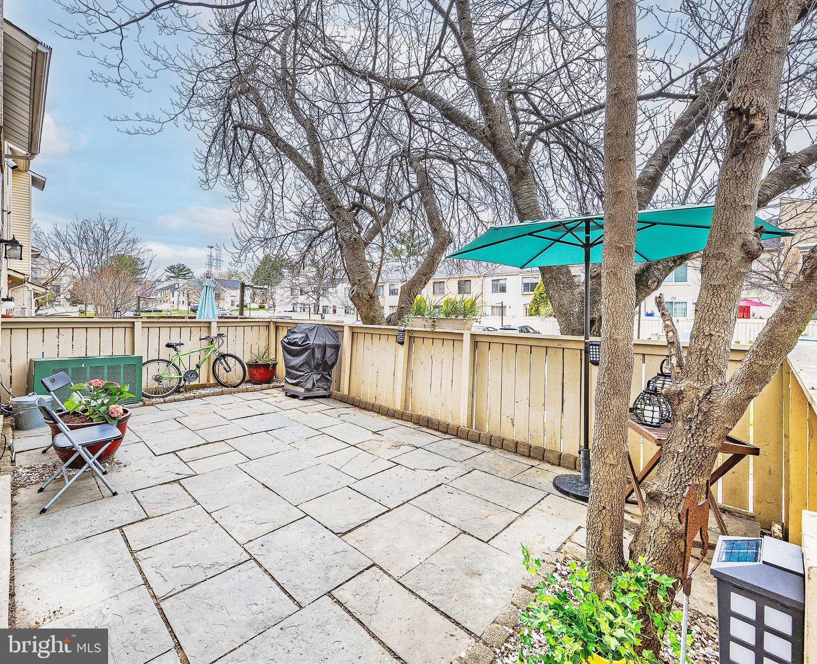 CLUBSIDE - Residential