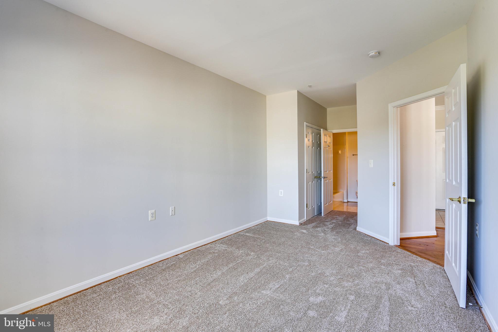 CAMERON GROVE - Residential