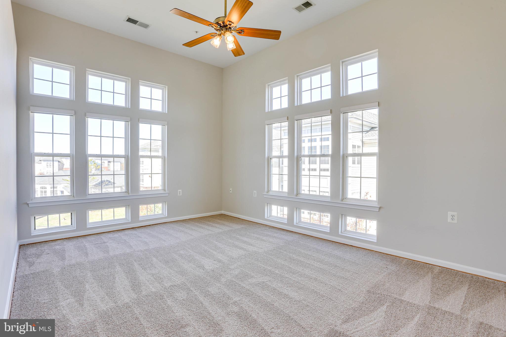 CAMERON GROVE - Residential