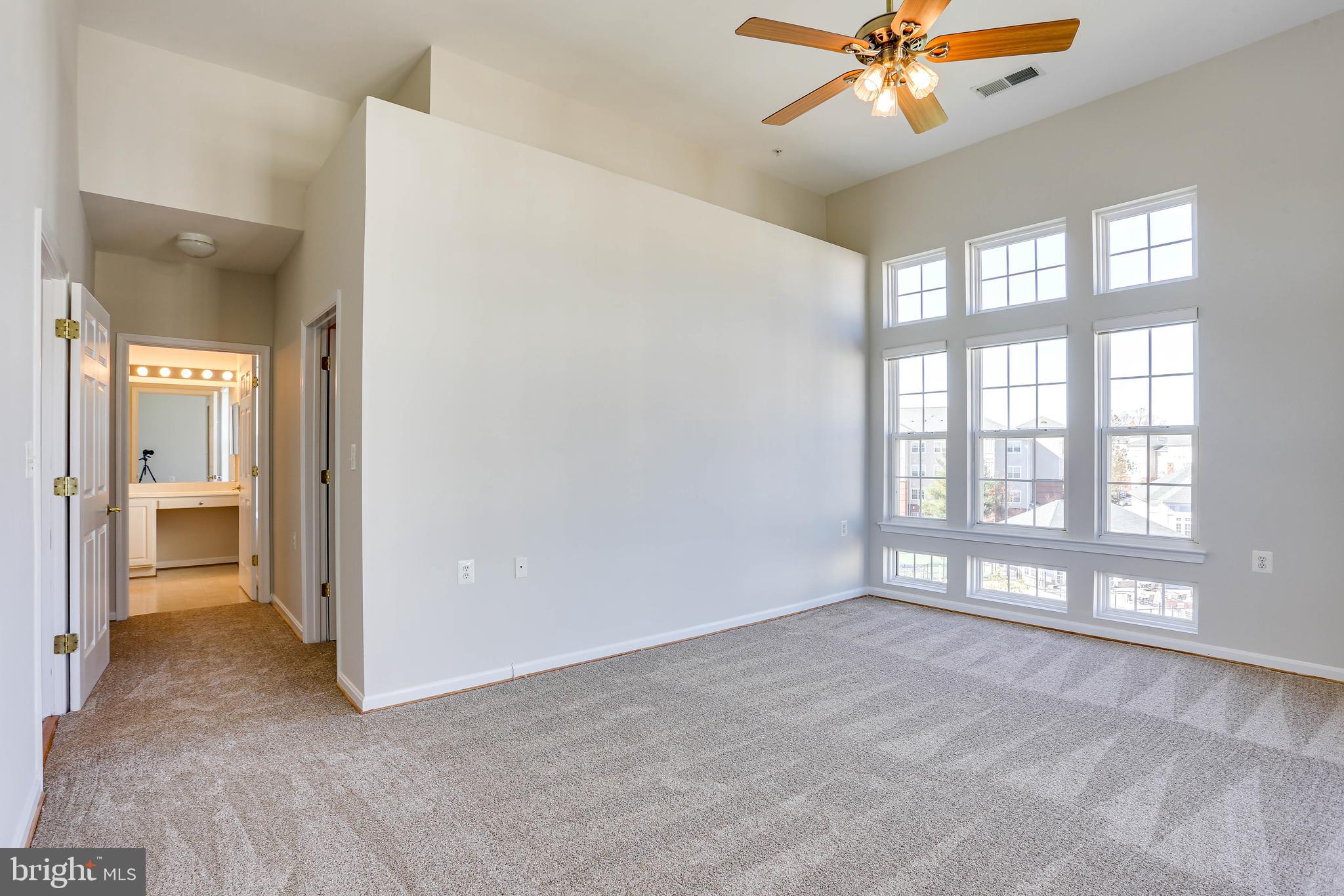 CAMERON GROVE - Residential