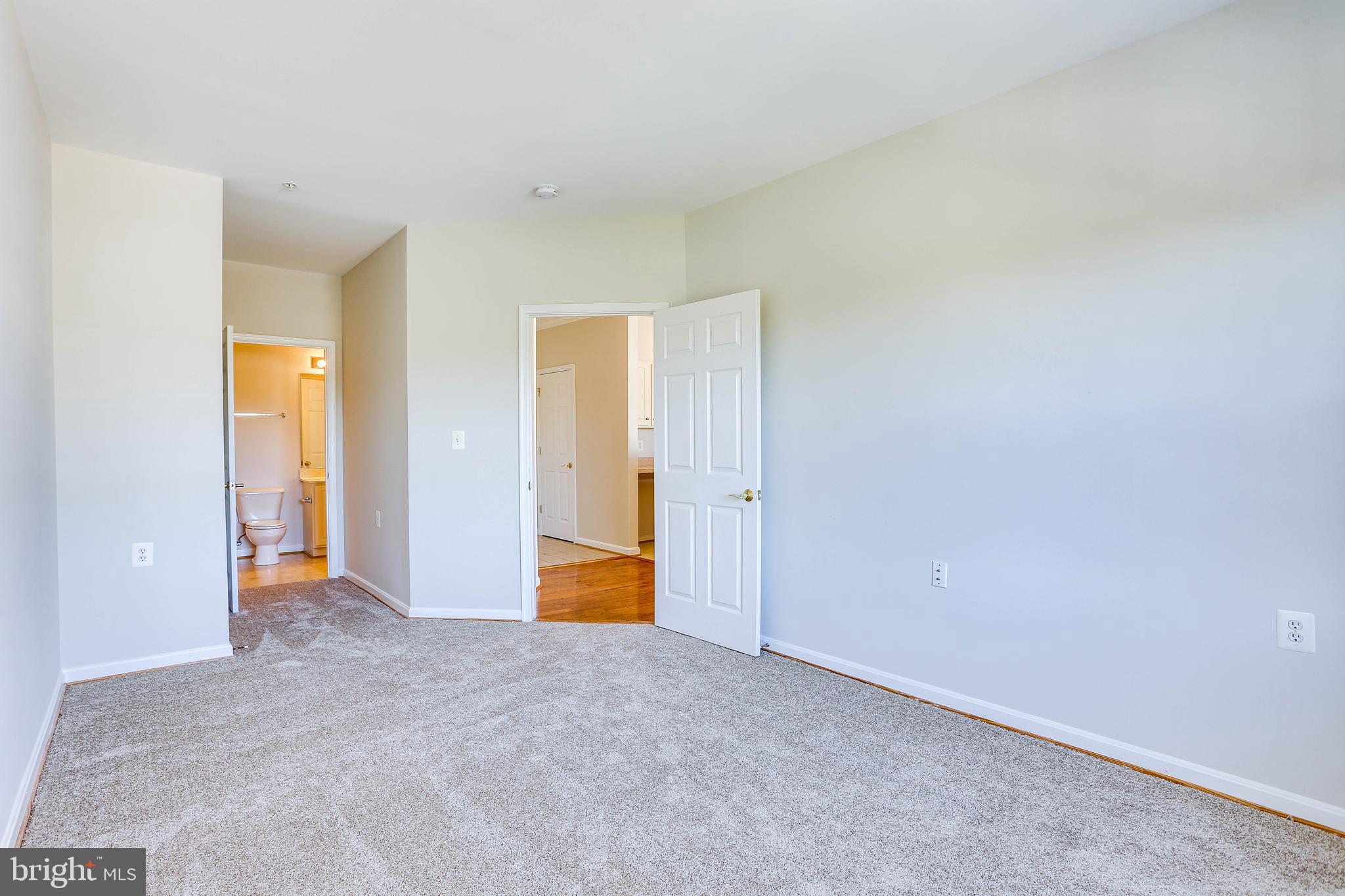 CAMERON GROVE - Residential