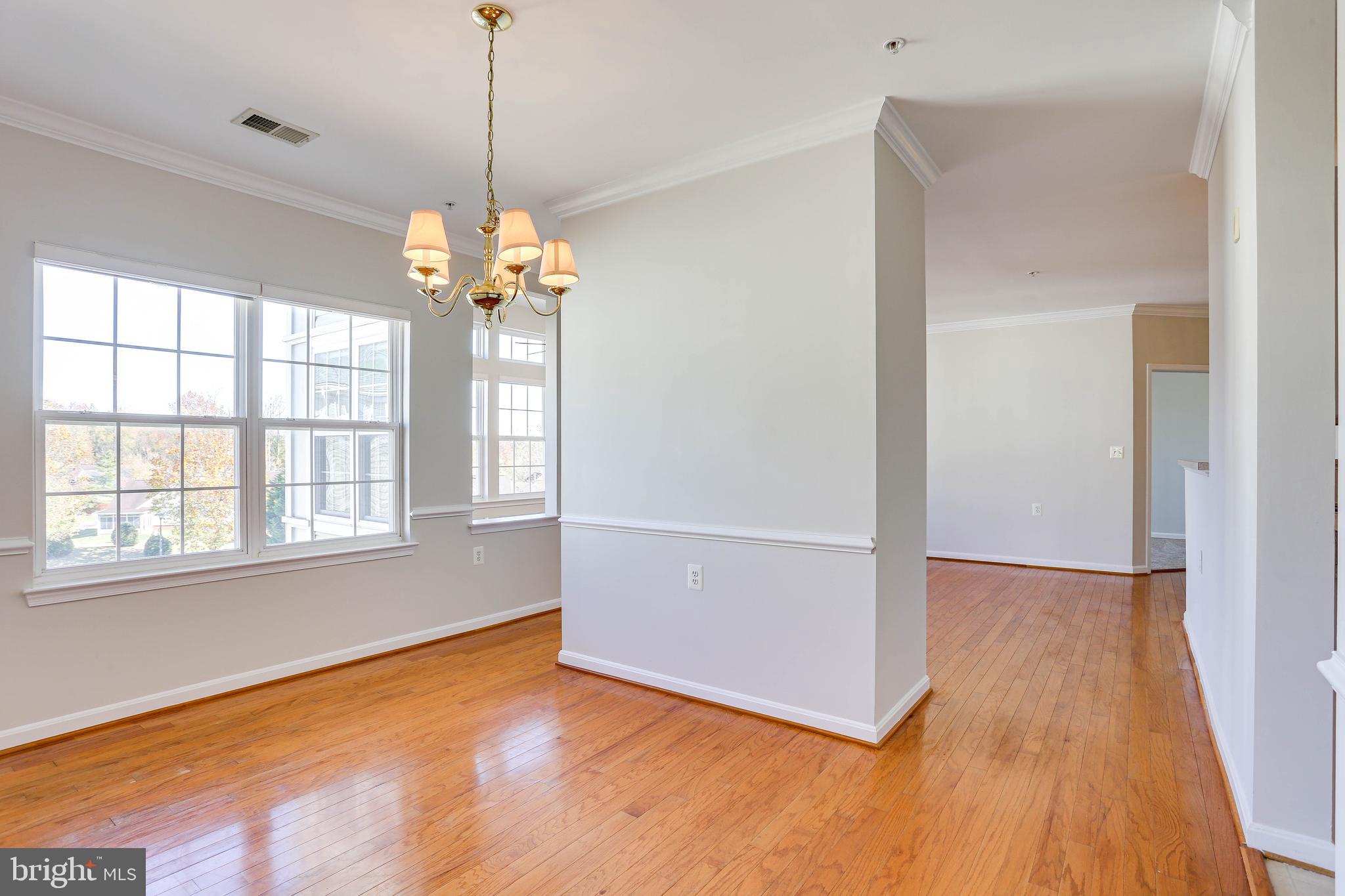 CAMERON GROVE - Residential