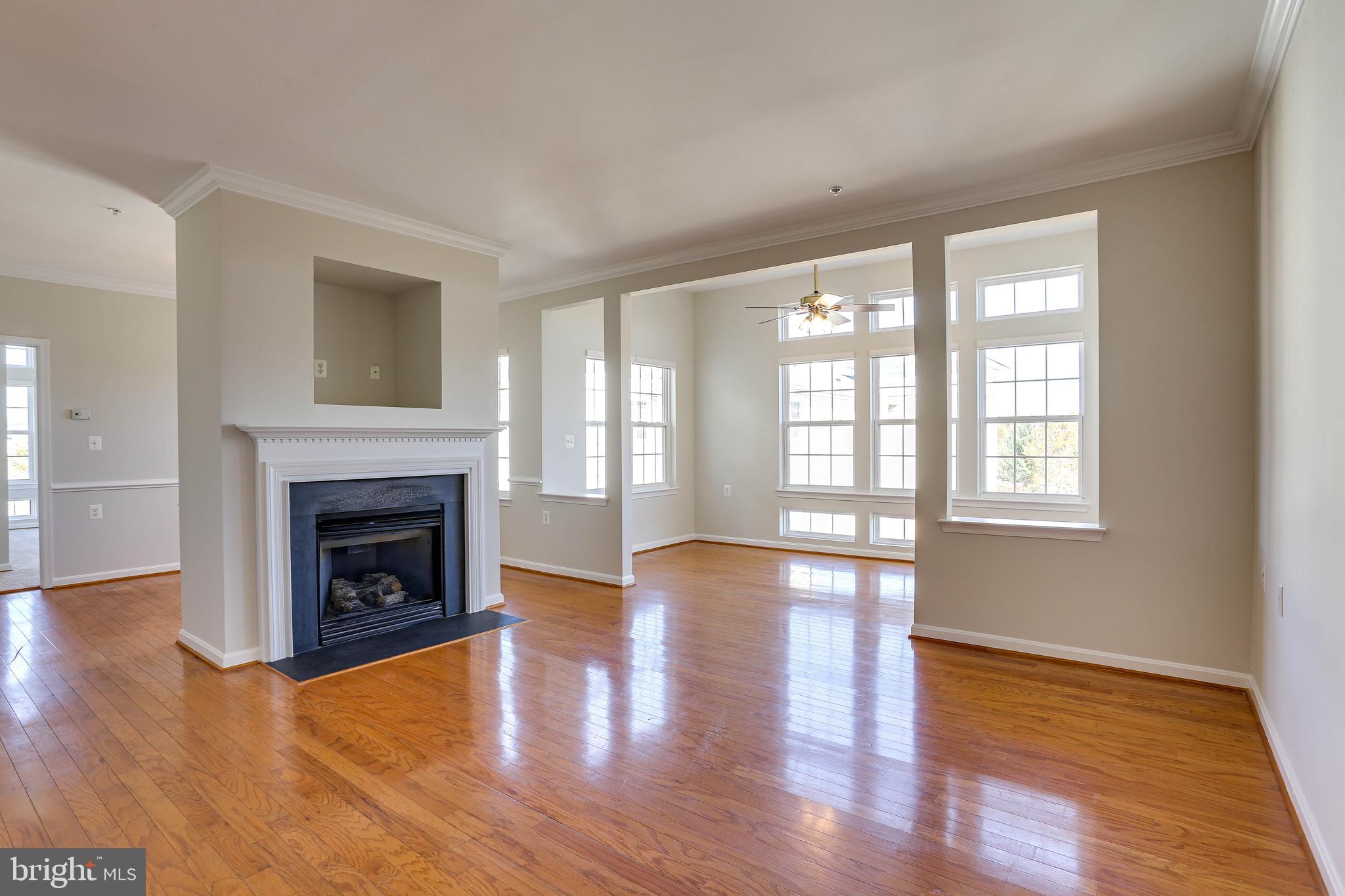 CAMERON GROVE - Residential