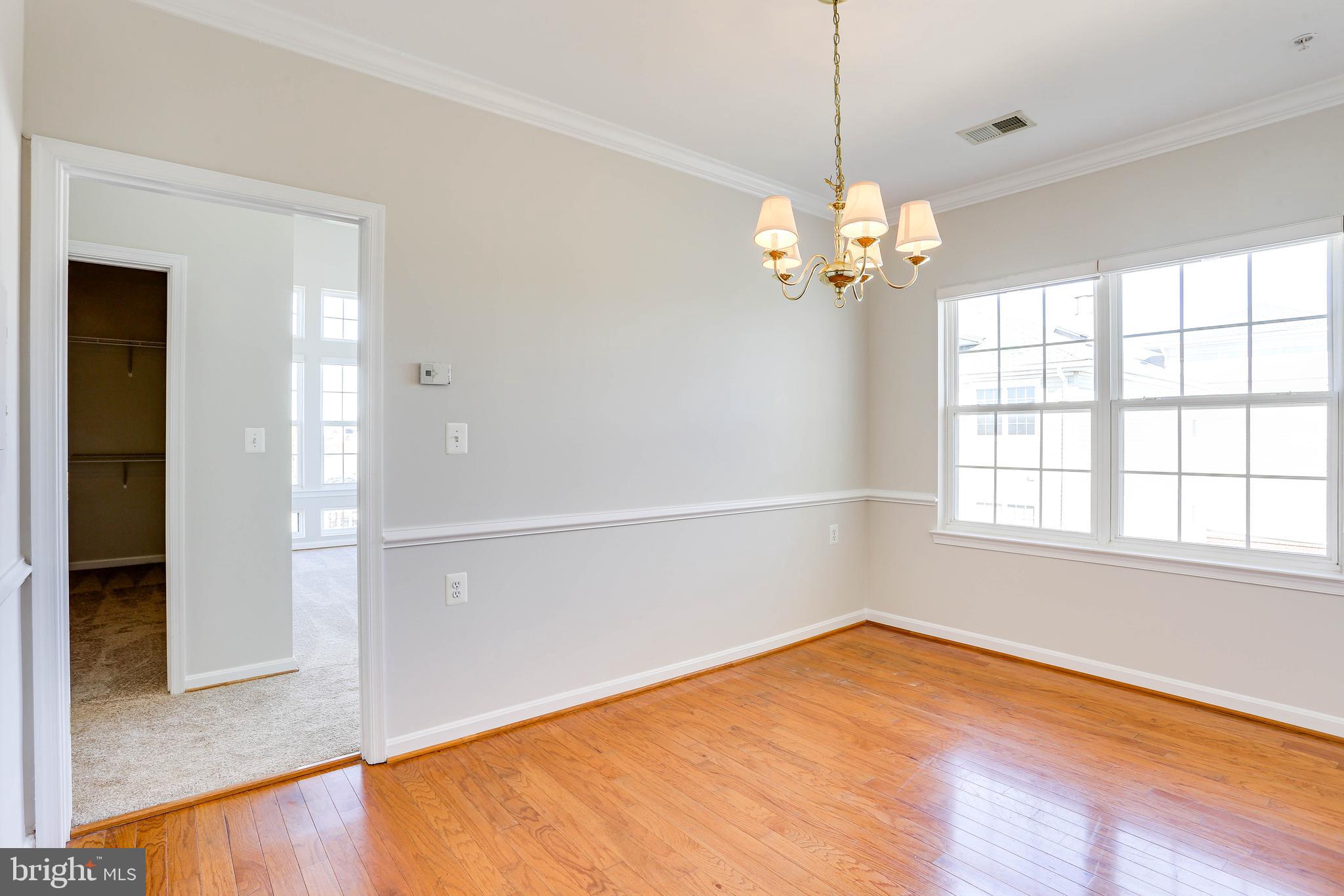 CAMERON GROVE - Residential