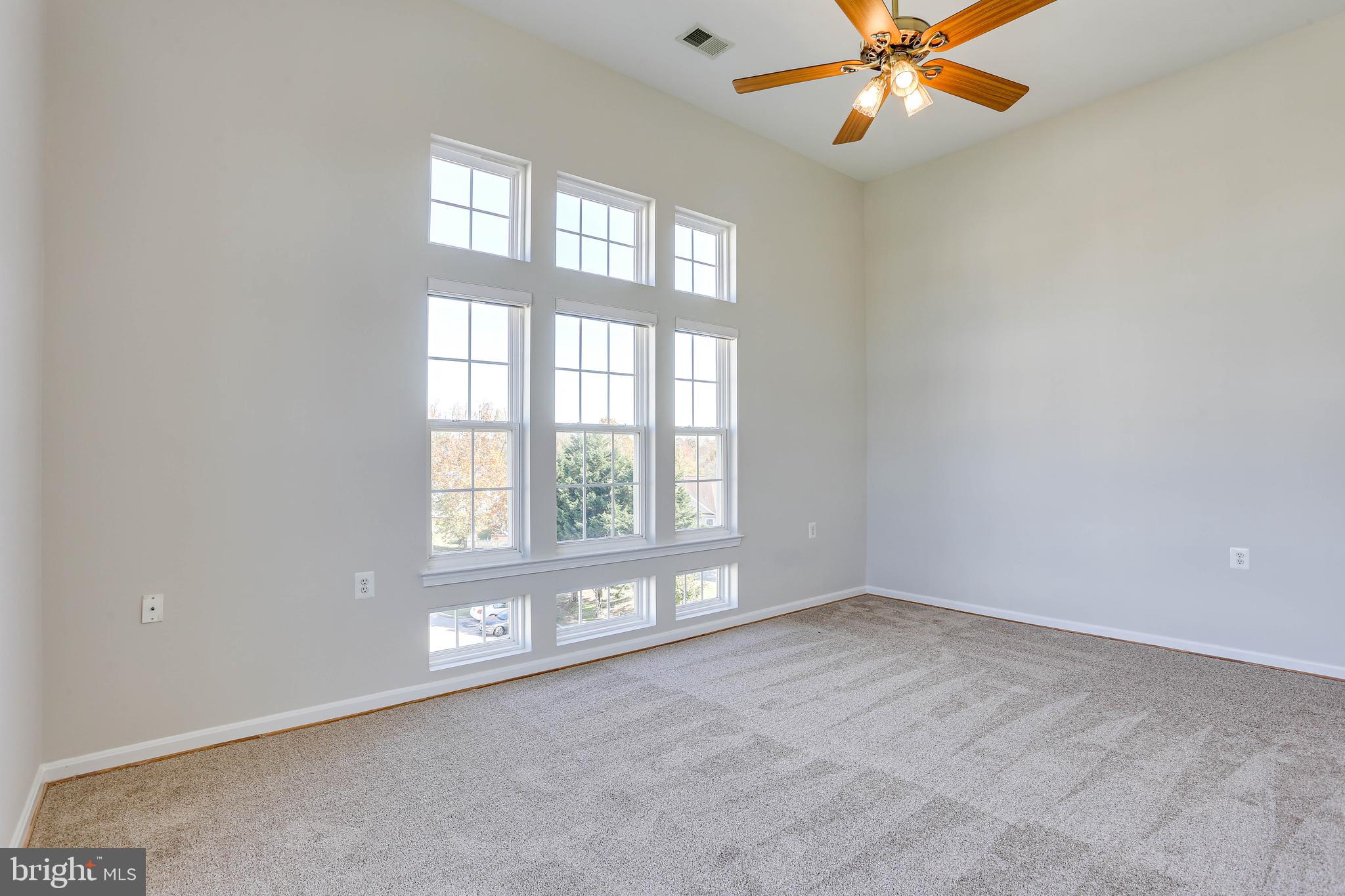 CAMERON GROVE - Residential