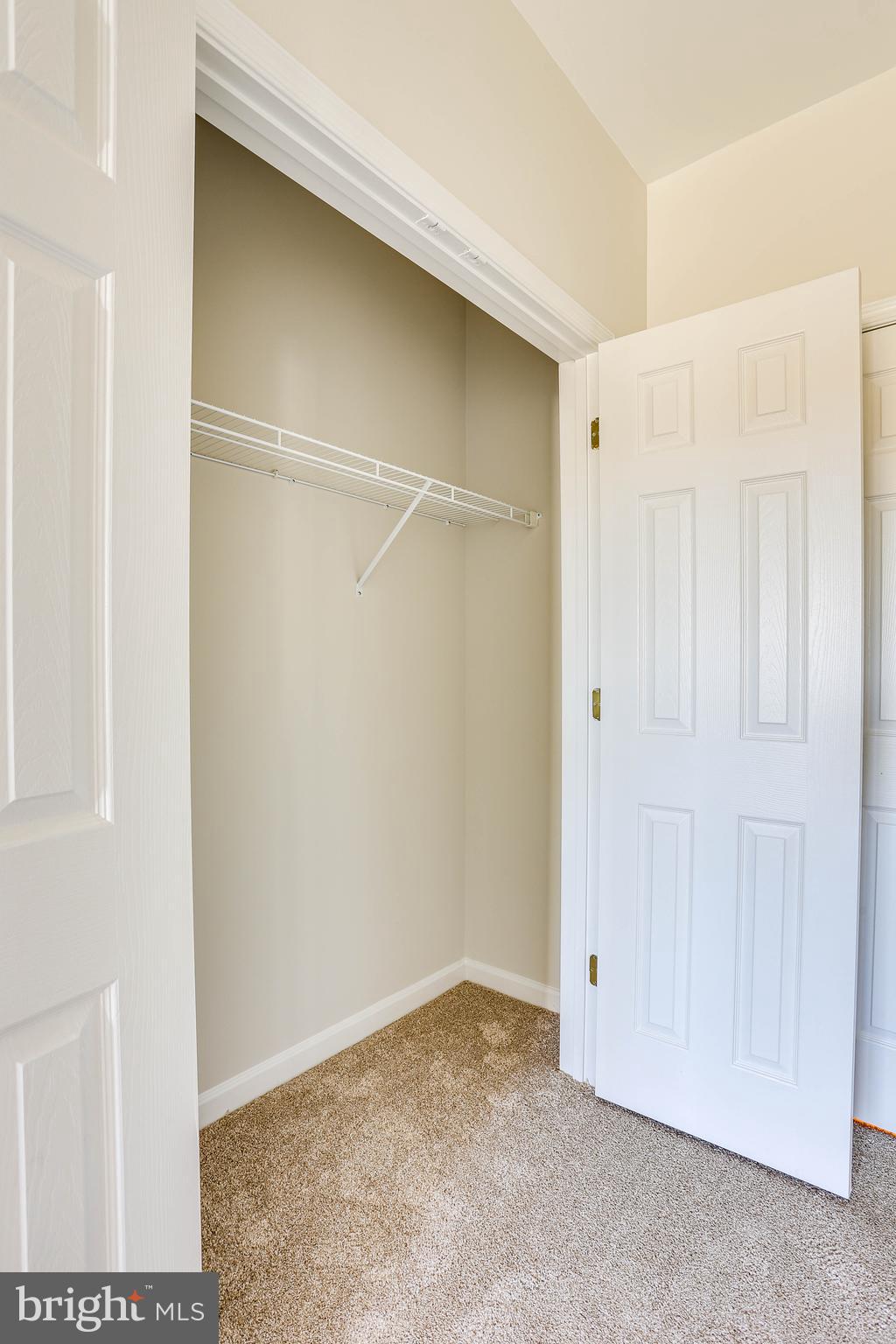 CAMERON GROVE - Residential