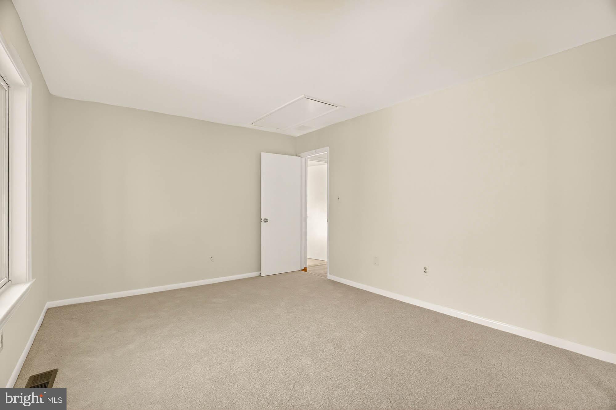 HICKORY RIDGE - Residential