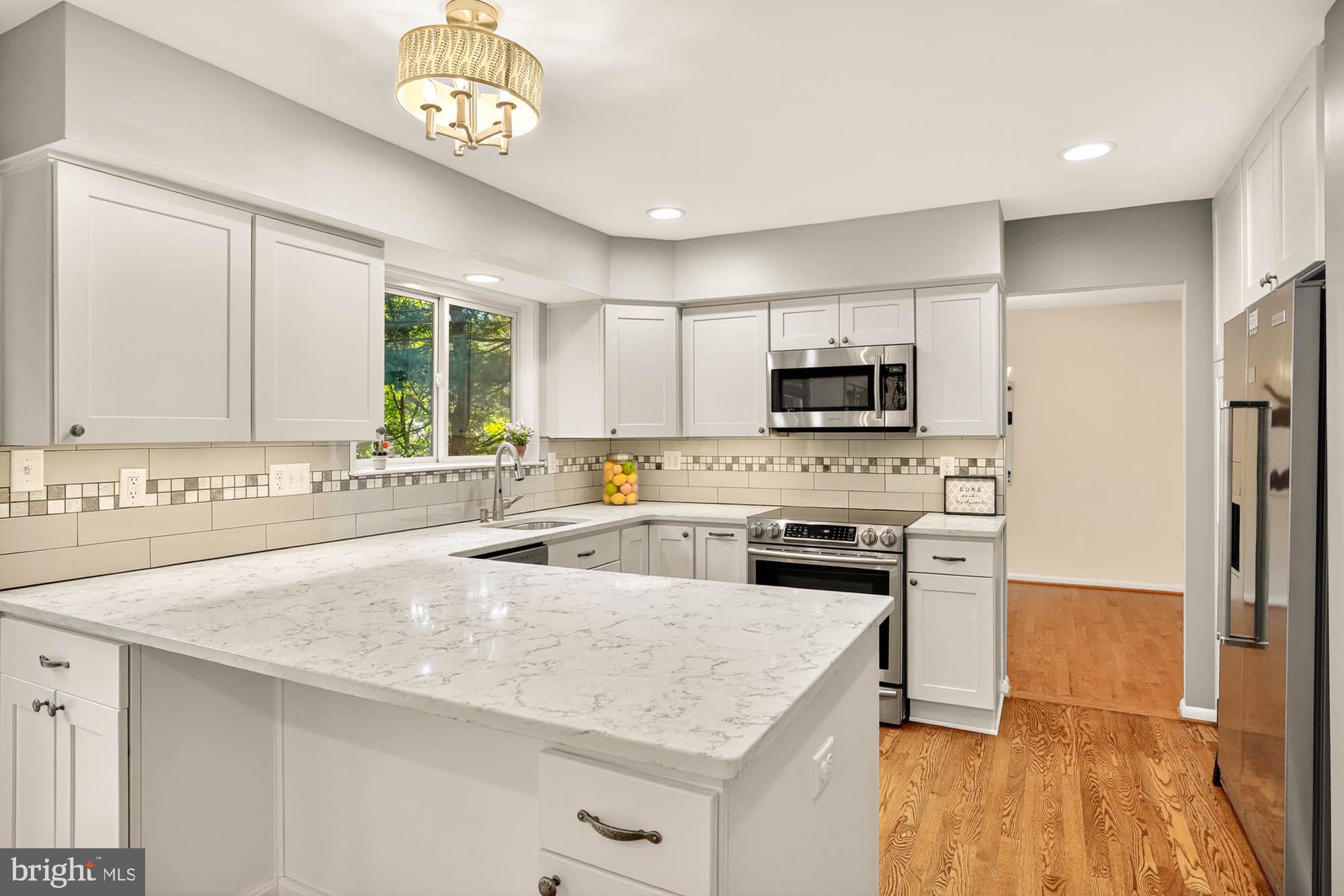 HICKORY RIDGE - Residential