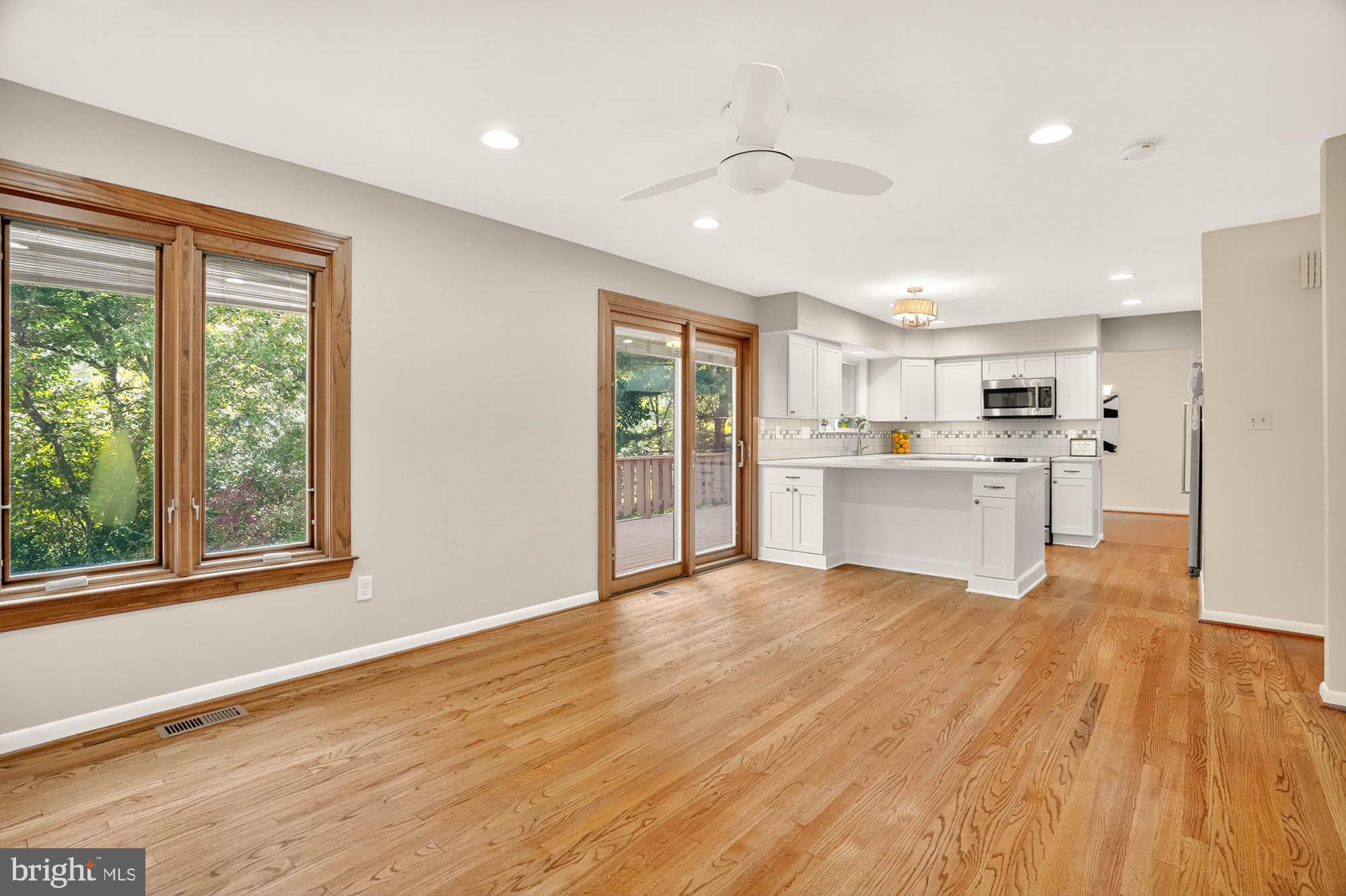 HICKORY RIDGE - Residential