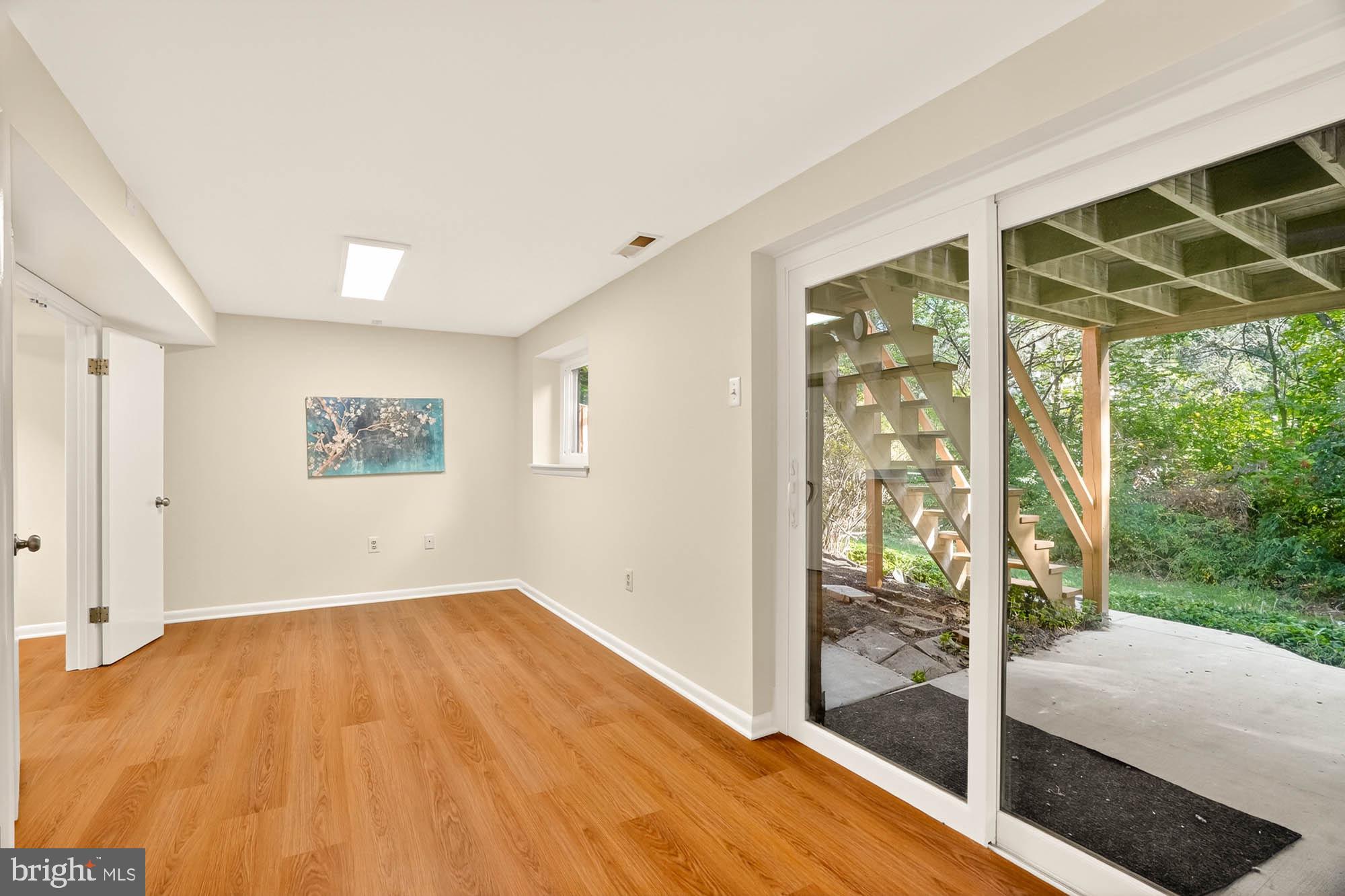 HICKORY RIDGE - Residential