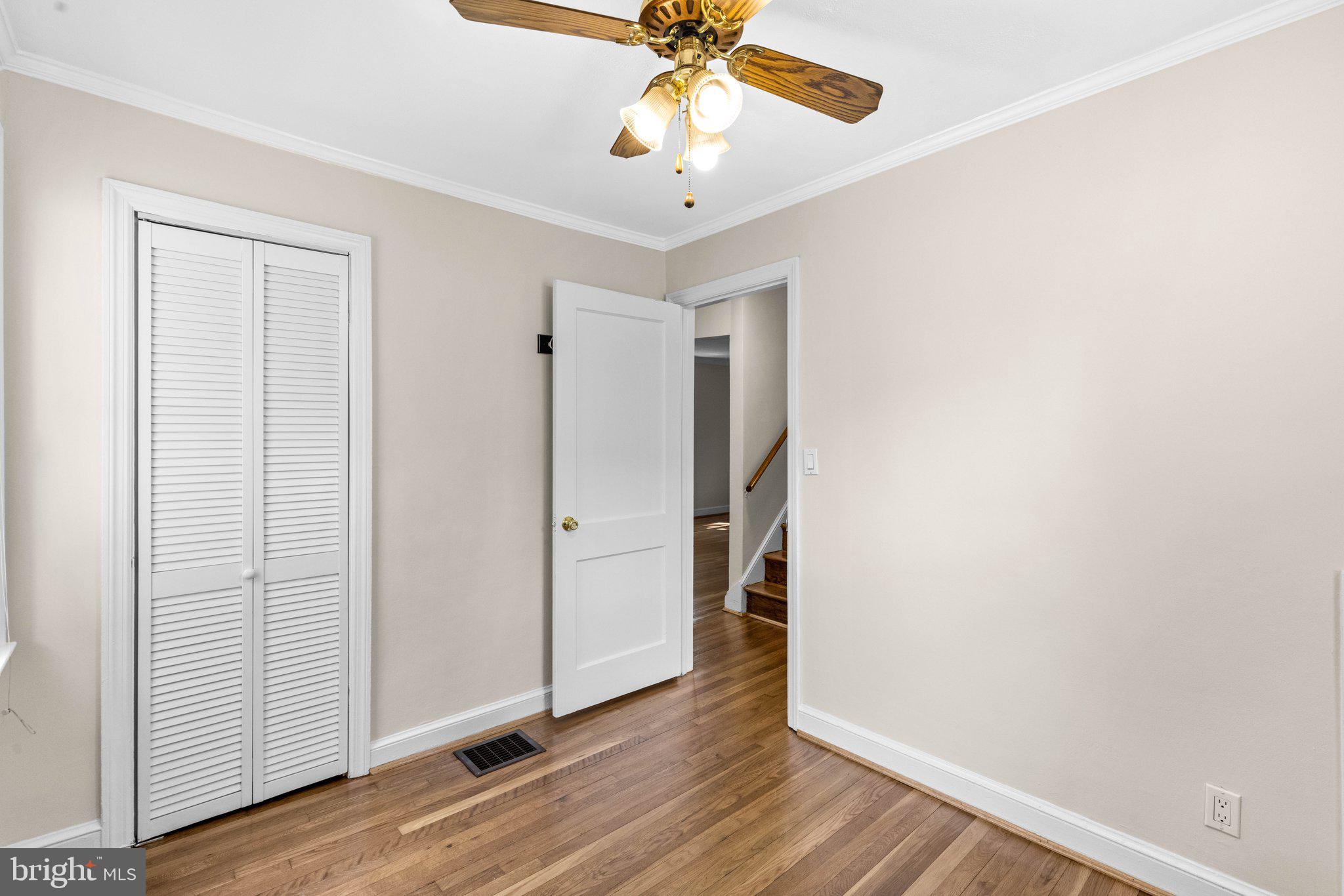 KENSINGTON - Residential Lease