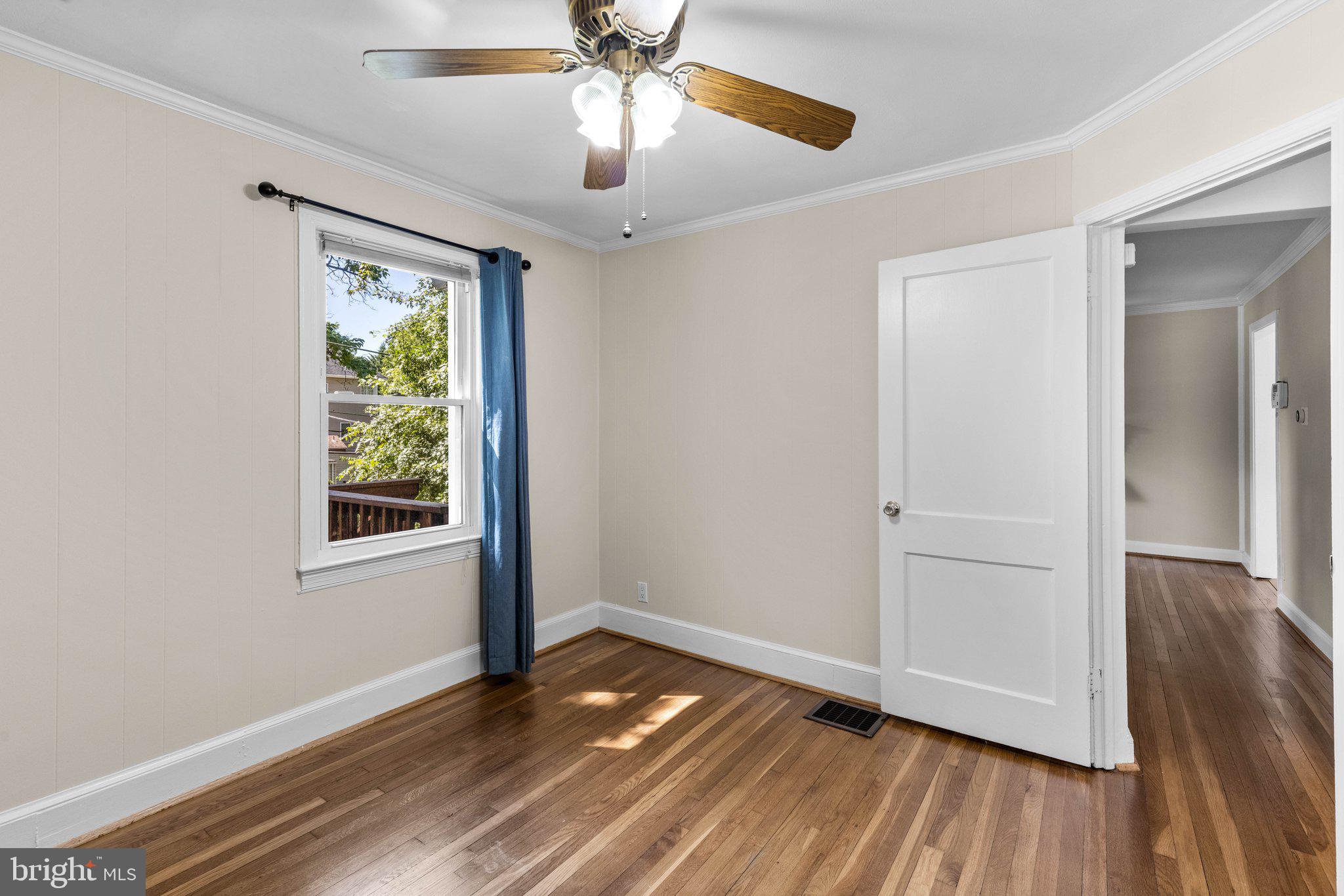 KENSINGTON - Residential Lease