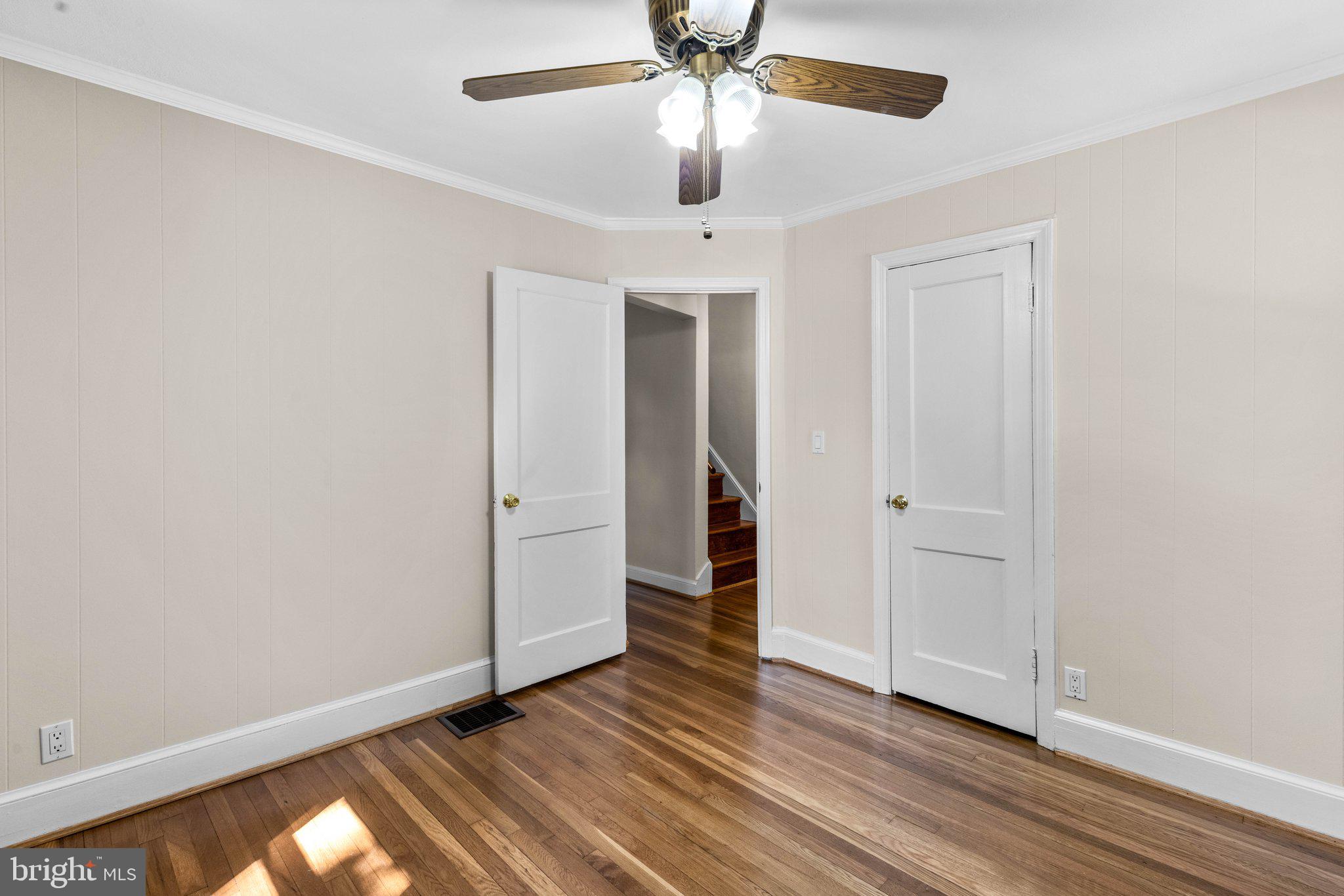 KENSINGTON - Residential Lease