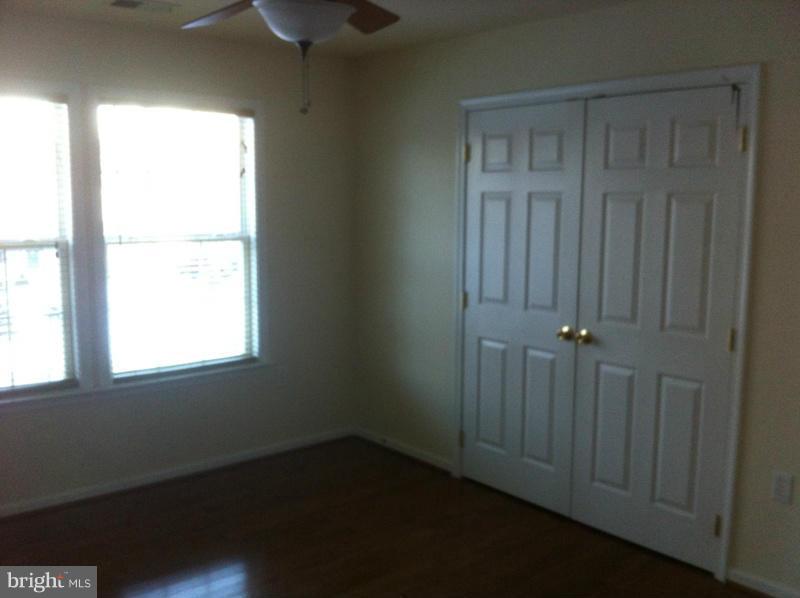 SHERWOOD FOREST - Residential