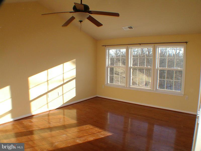 SHERWOOD FOREST - Residential