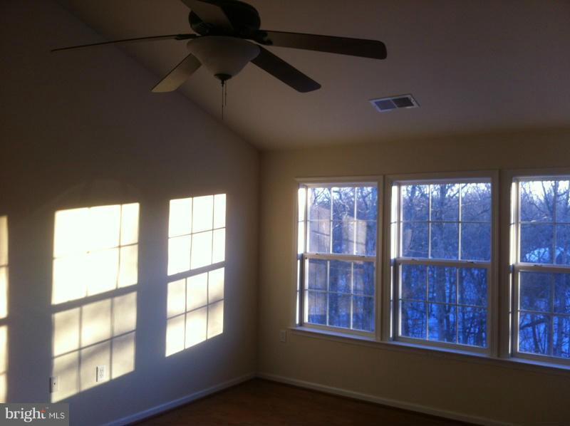 SHERWOOD FOREST - Residential