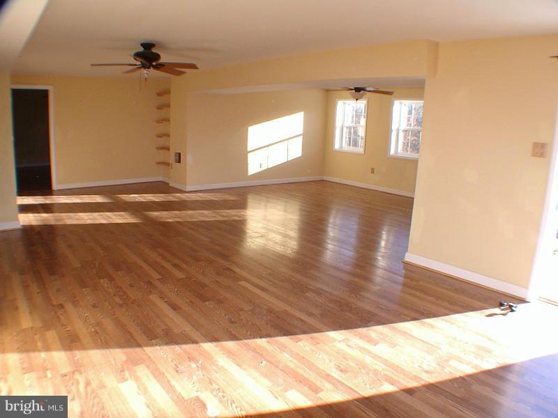 SHERWOOD FOREST - Residential