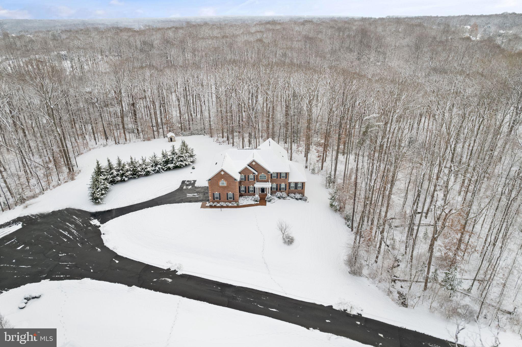 LAKE HILL ESTATES - Residential