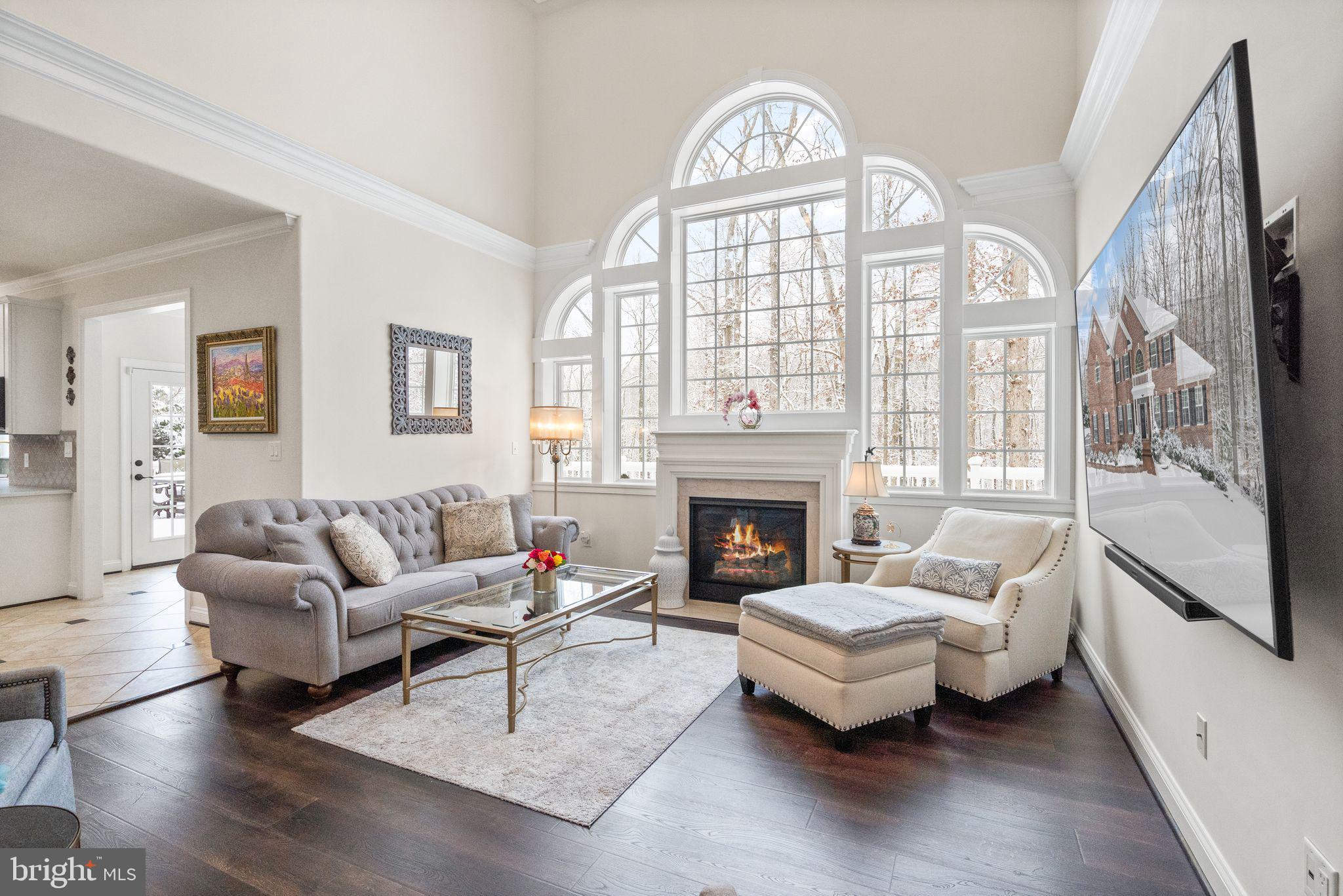 LAKE HILL ESTATES - Residential