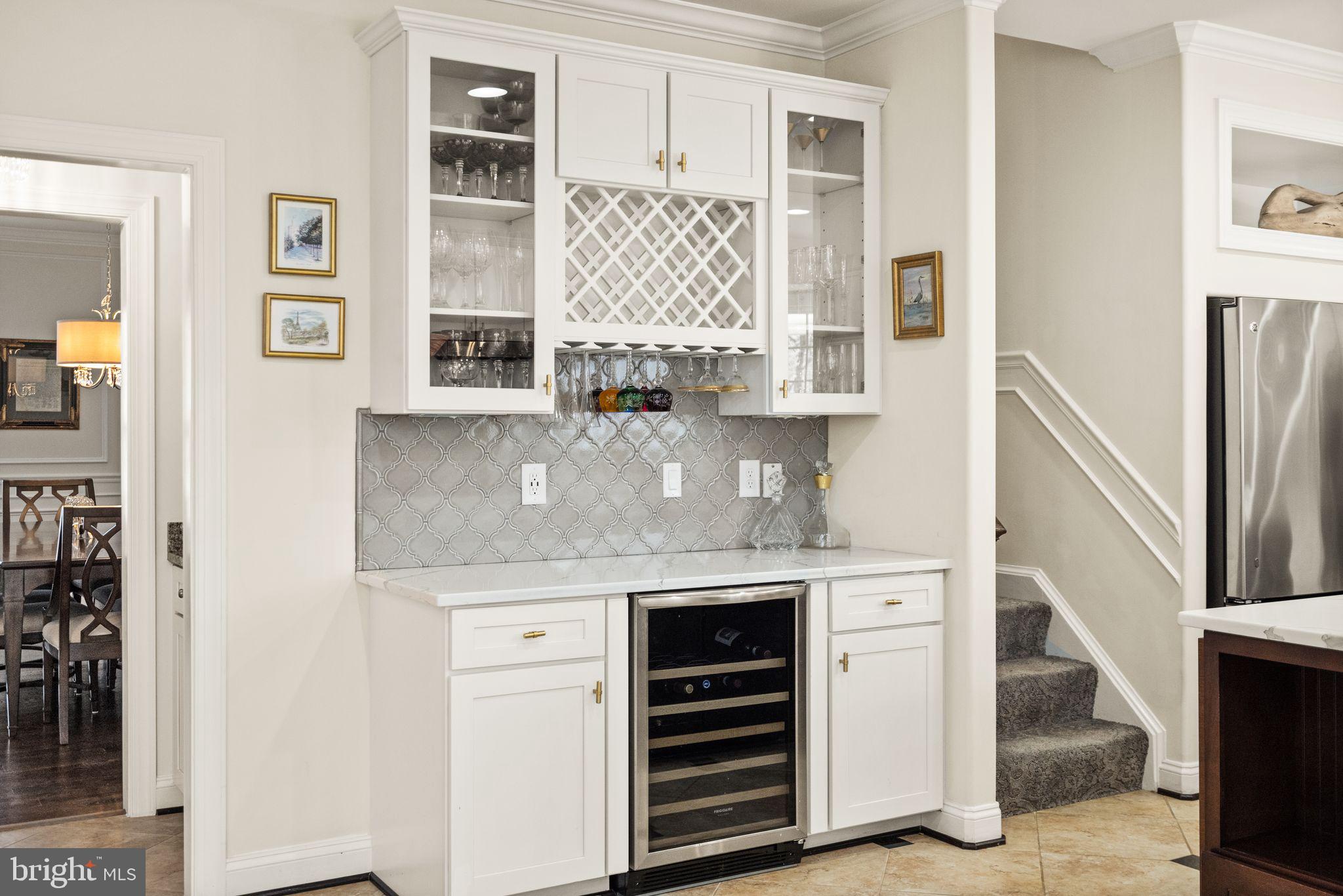 LAKE HILL ESTATES - Residential