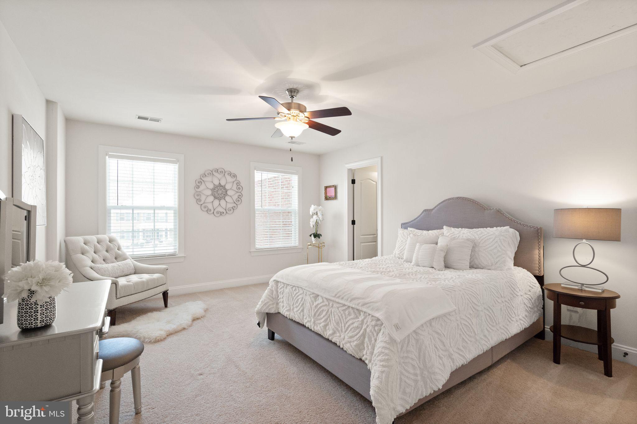 LAKE HILL ESTATES - Residential