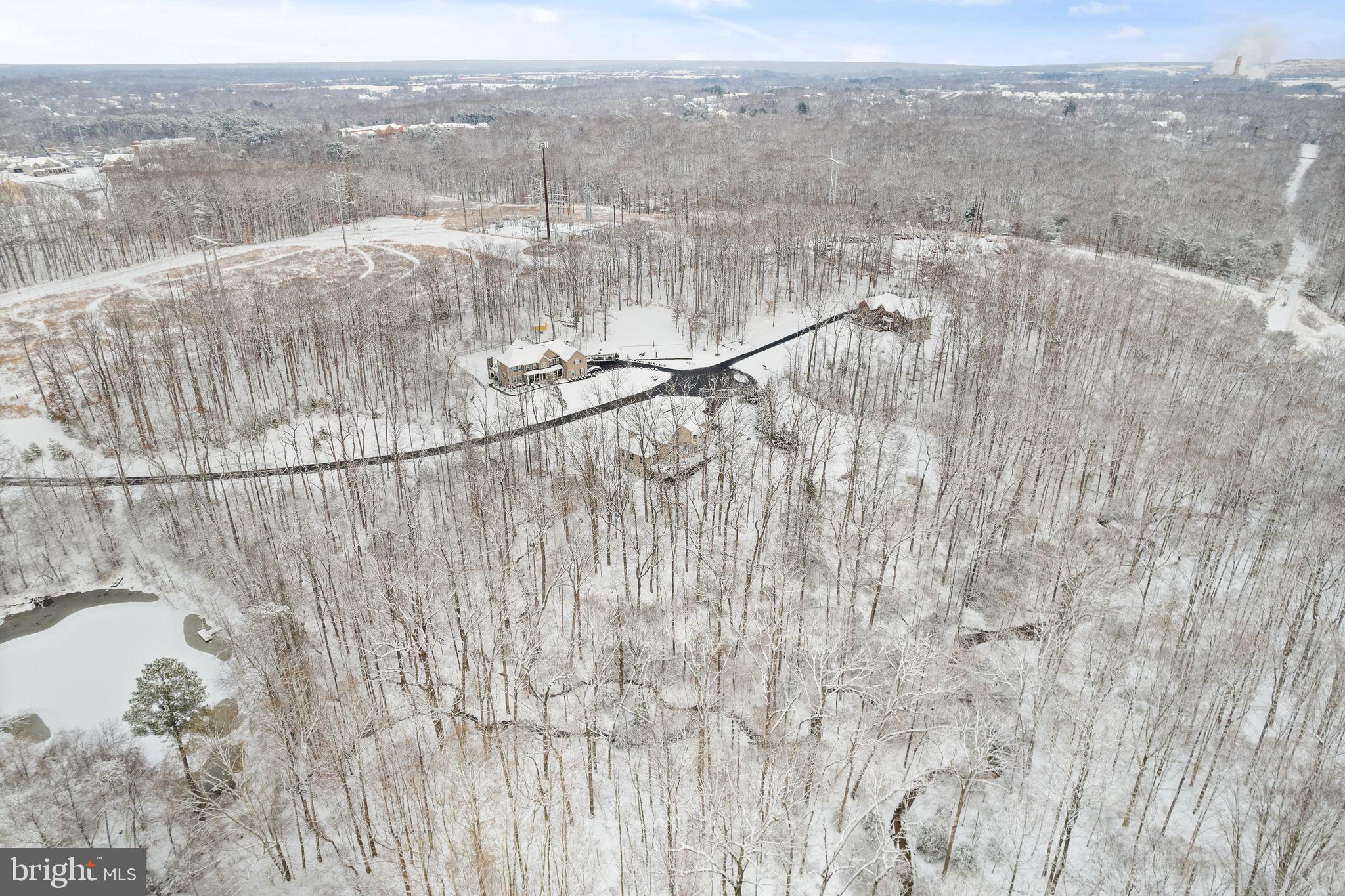 LAKE HILL ESTATES - Residential