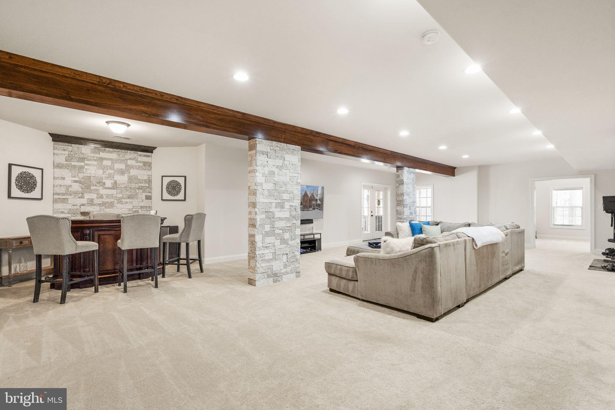 LAKE HILL ESTATES - Residential