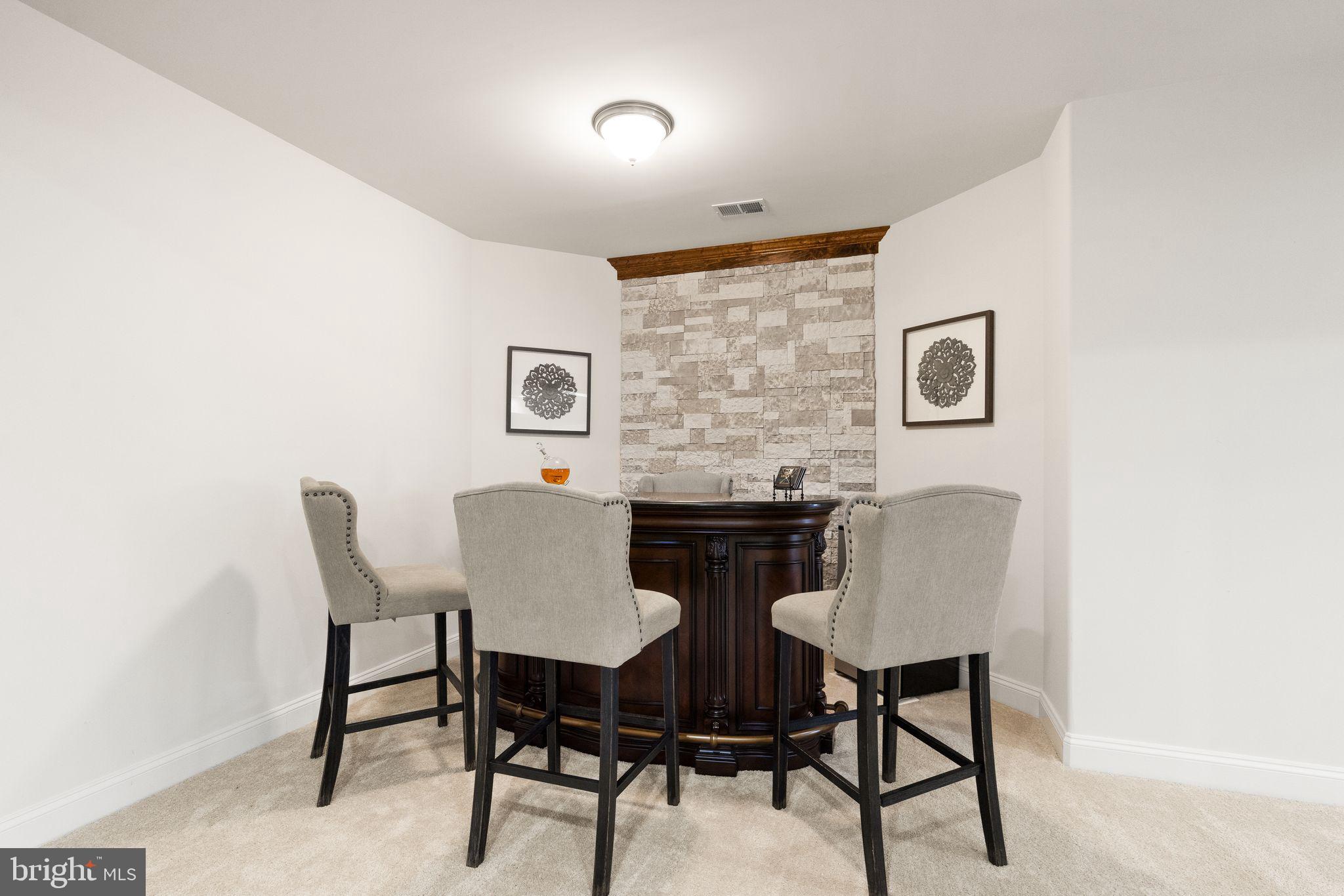 LAKE HILL ESTATES - Residential