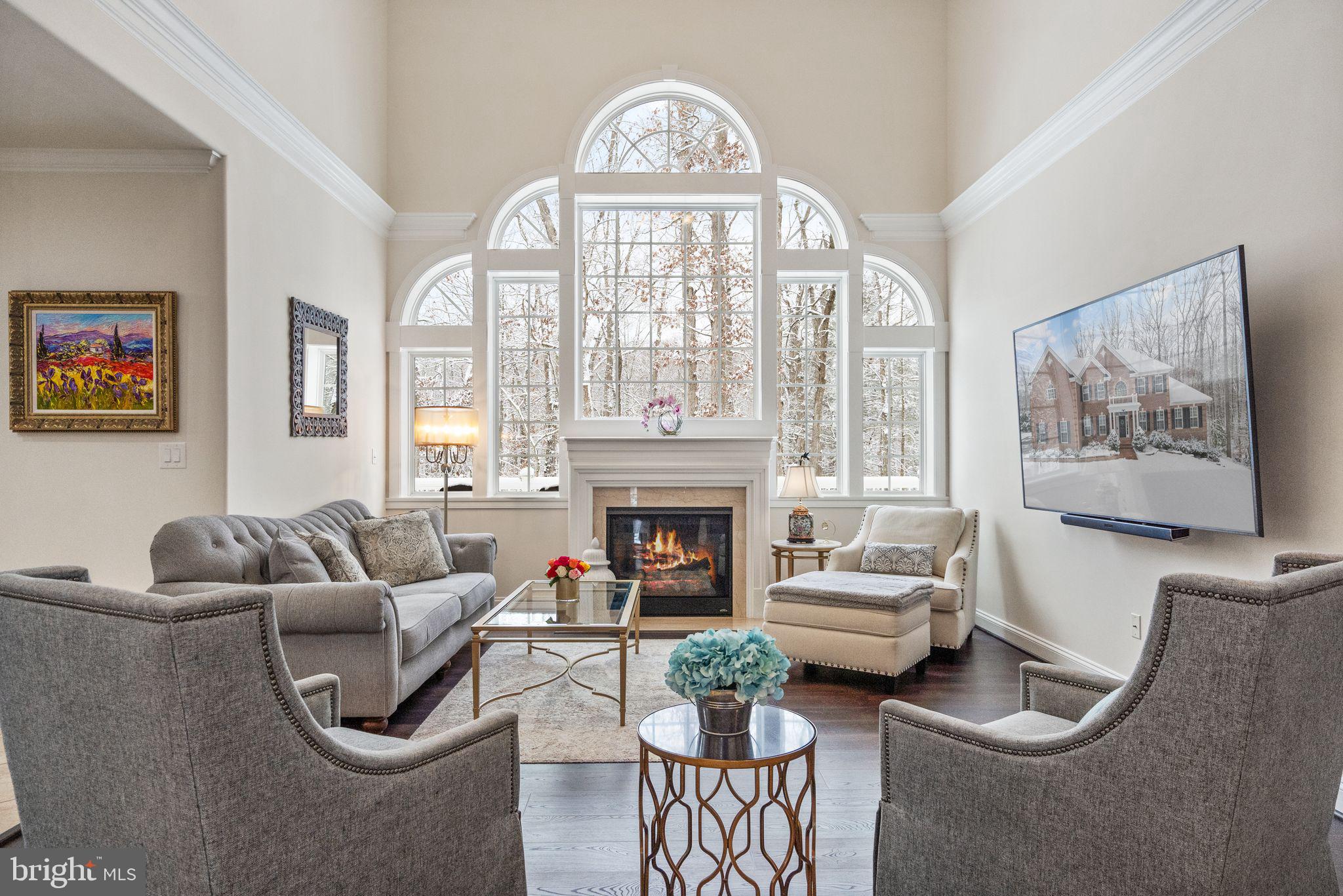 LAKE HILL ESTATES - Residential