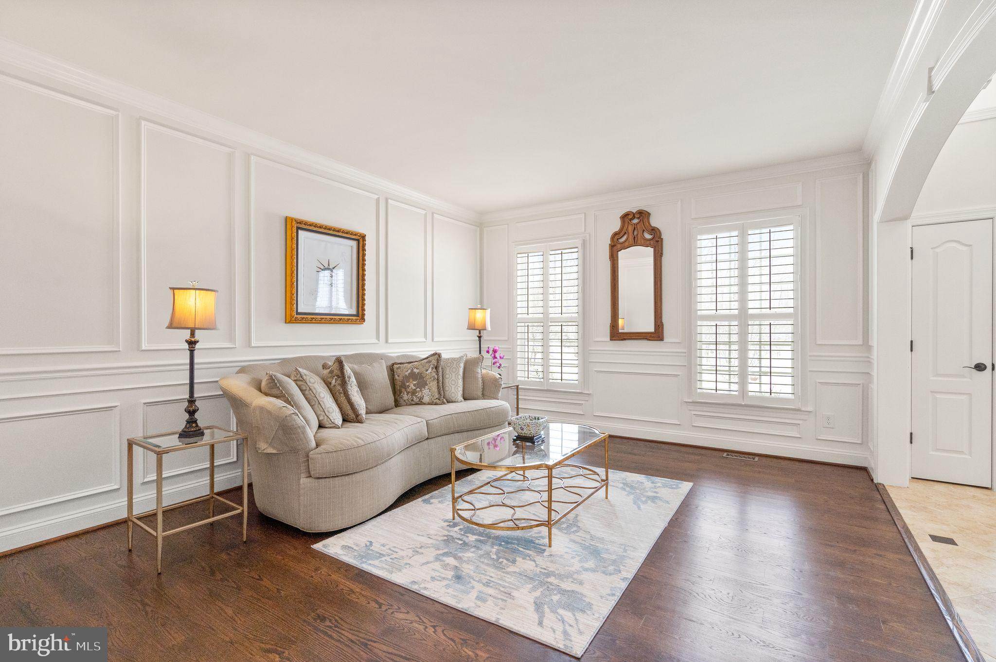 LAKE HILL ESTATES - Residential