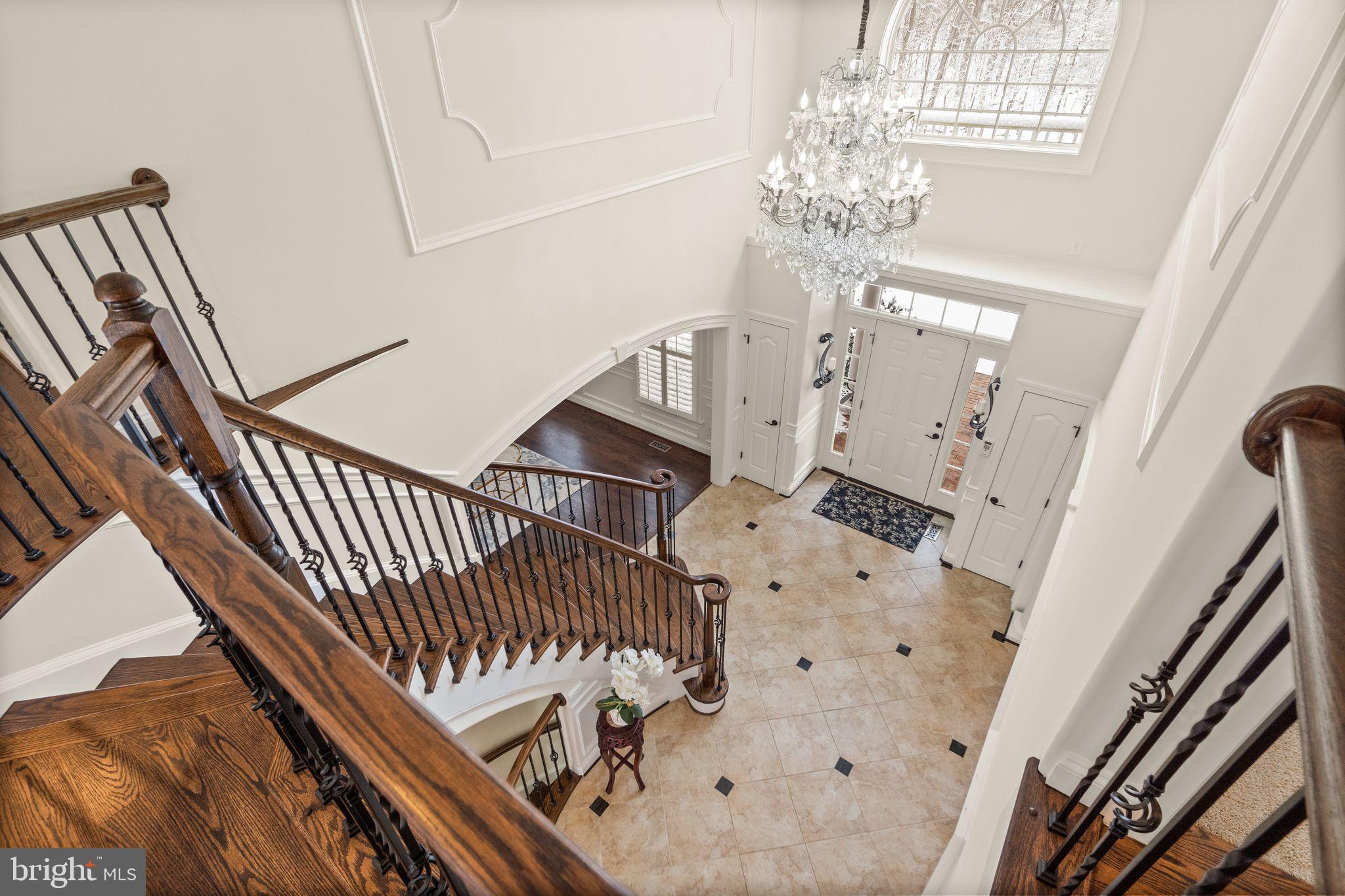 LAKE HILL ESTATES - Residential