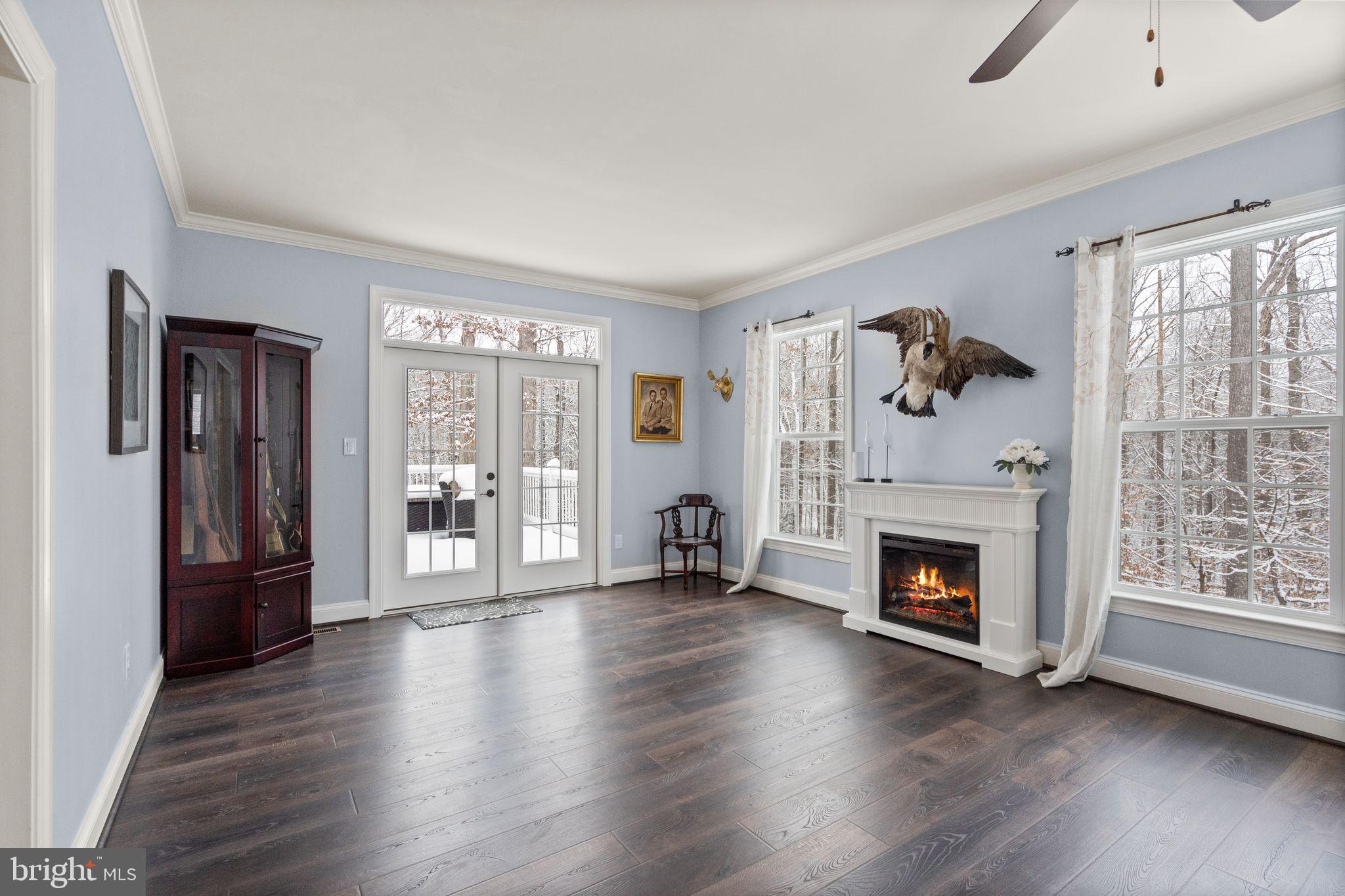 LAKE HILL ESTATES - Residential