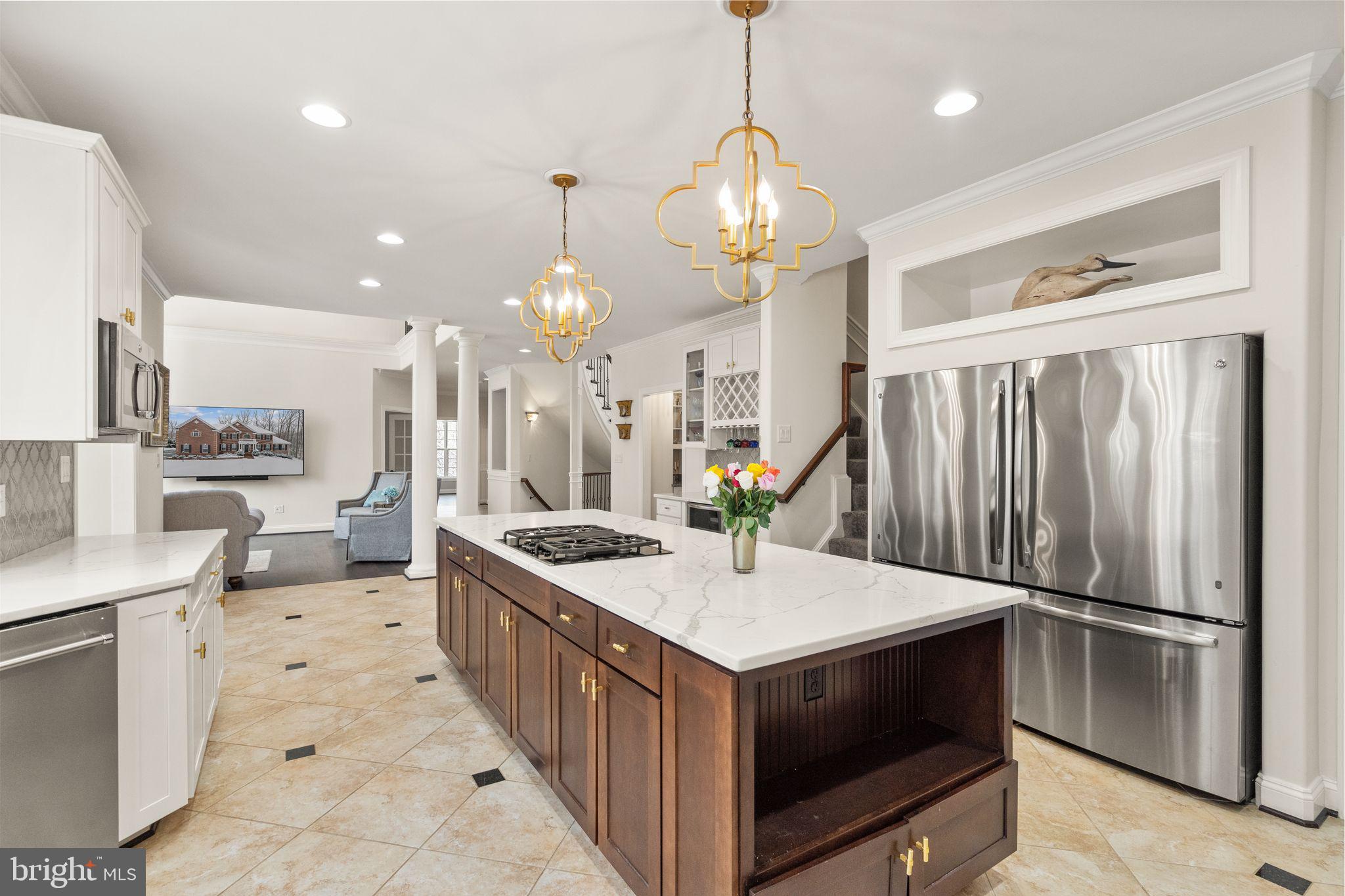 LAKE HILL ESTATES - Residential