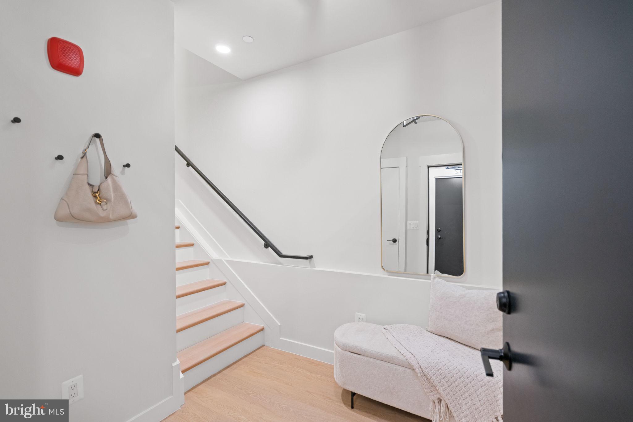 733 8TH STREET SE 304