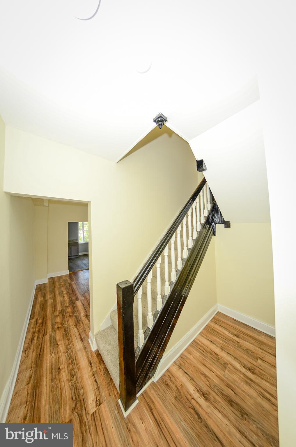 SANDTOWN-WINCHESTER - Residential