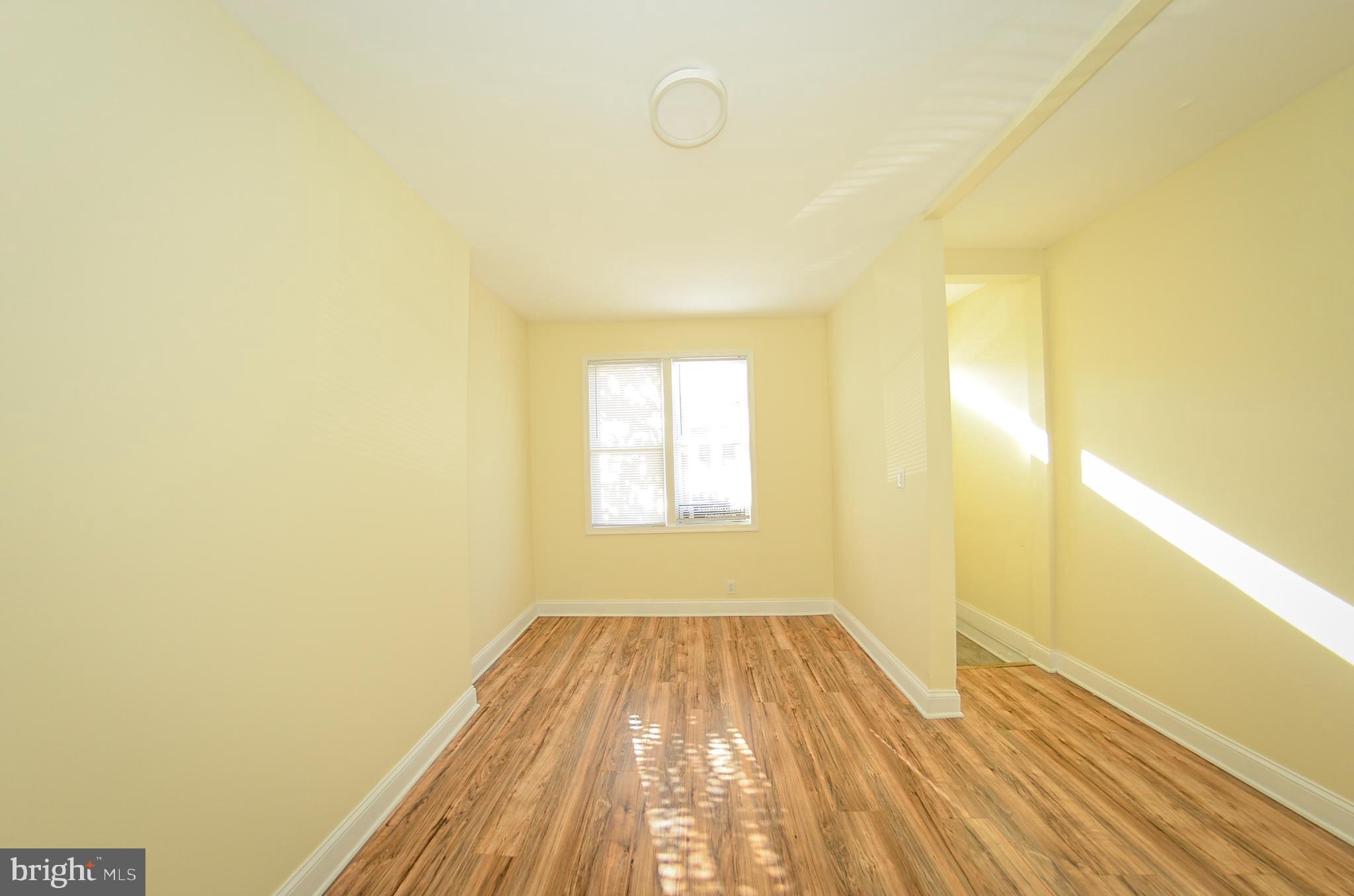 SANDTOWN-WINCHESTER - Residential