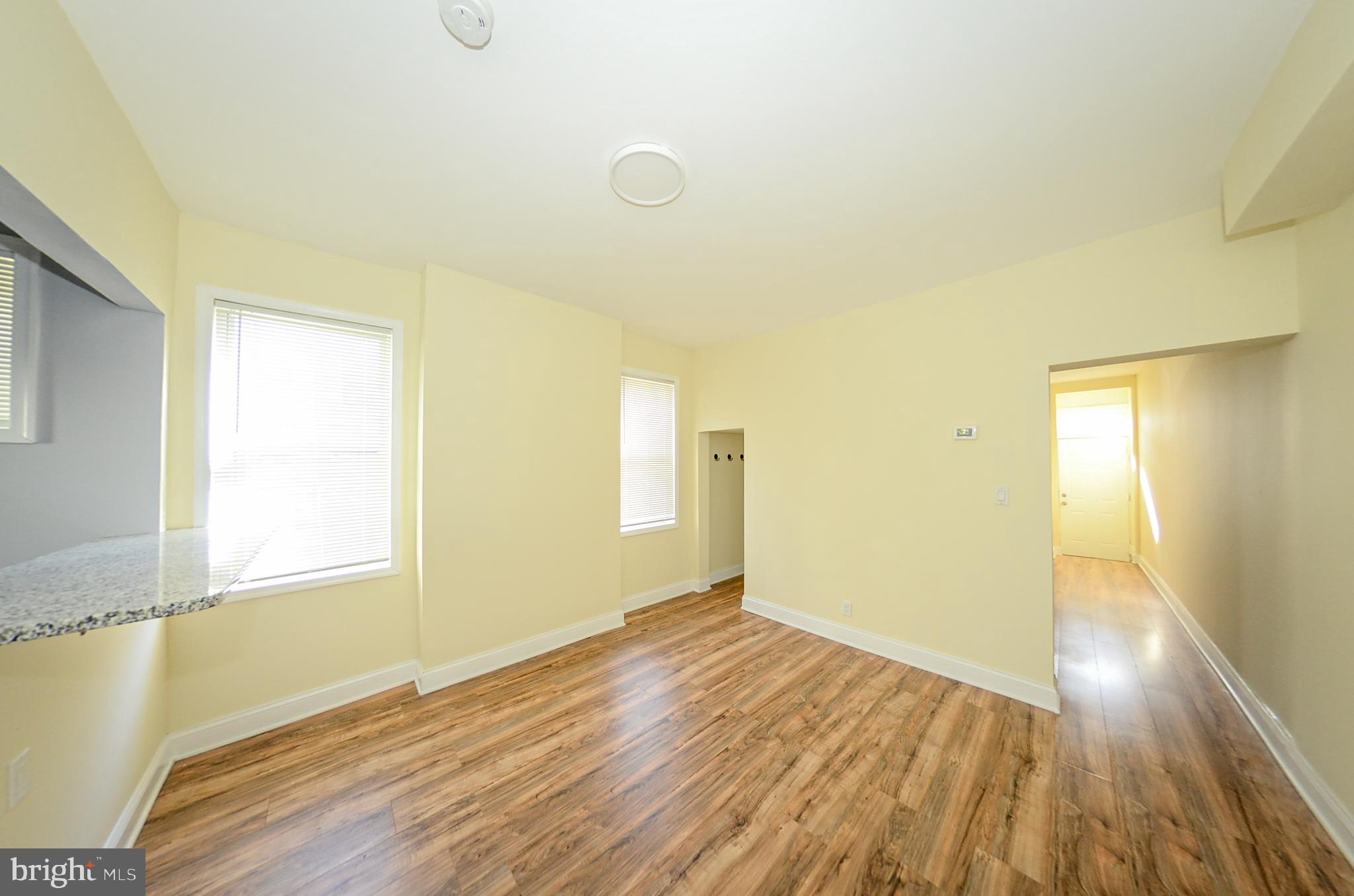 SANDTOWN-WINCHESTER - Residential