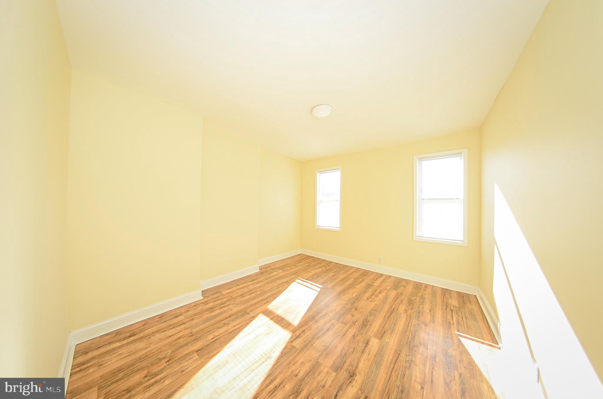 SANDTOWN-WINCHESTER - Residential